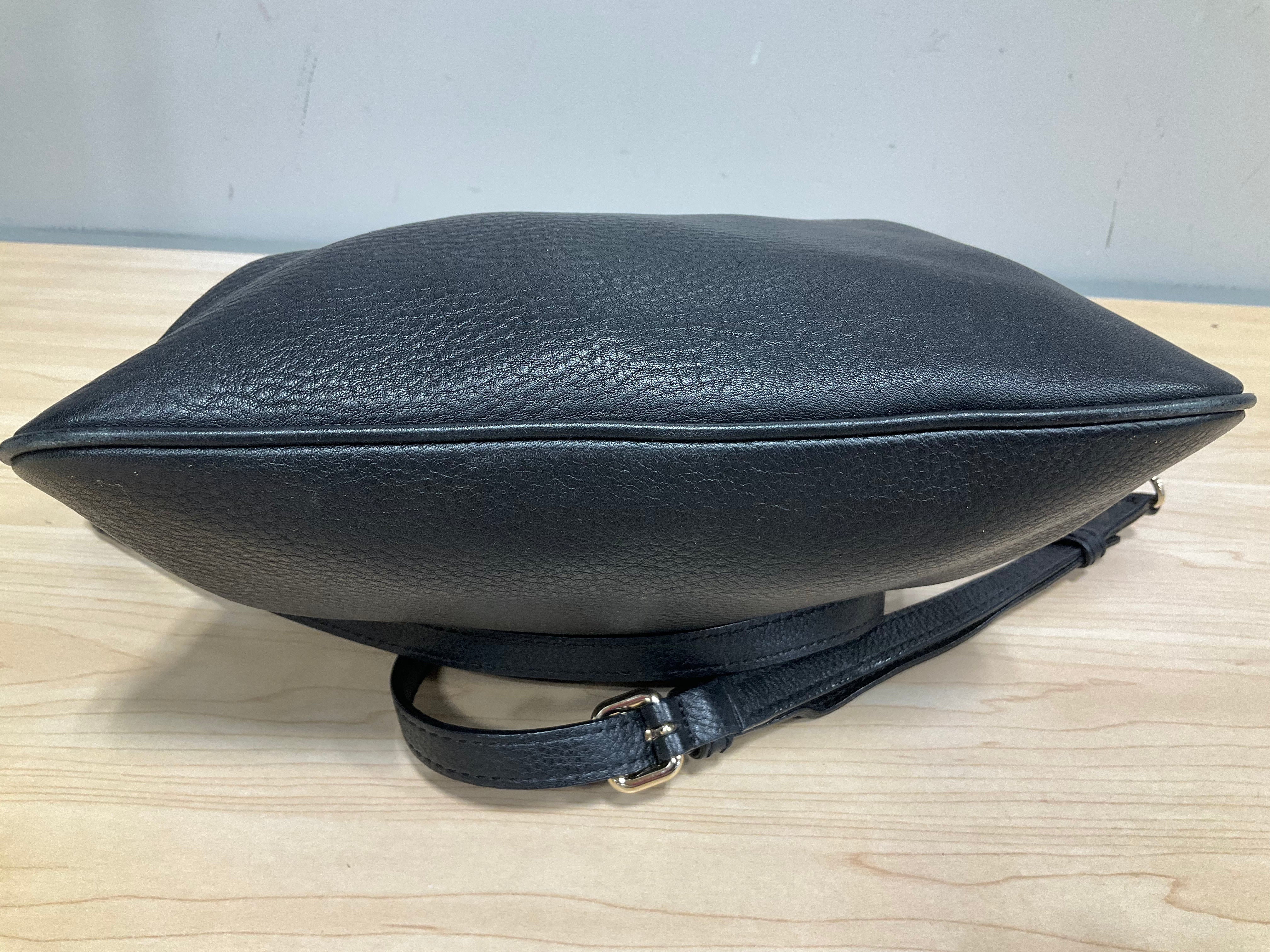 Crossbody Designer By Kate Spade, Size: Medium