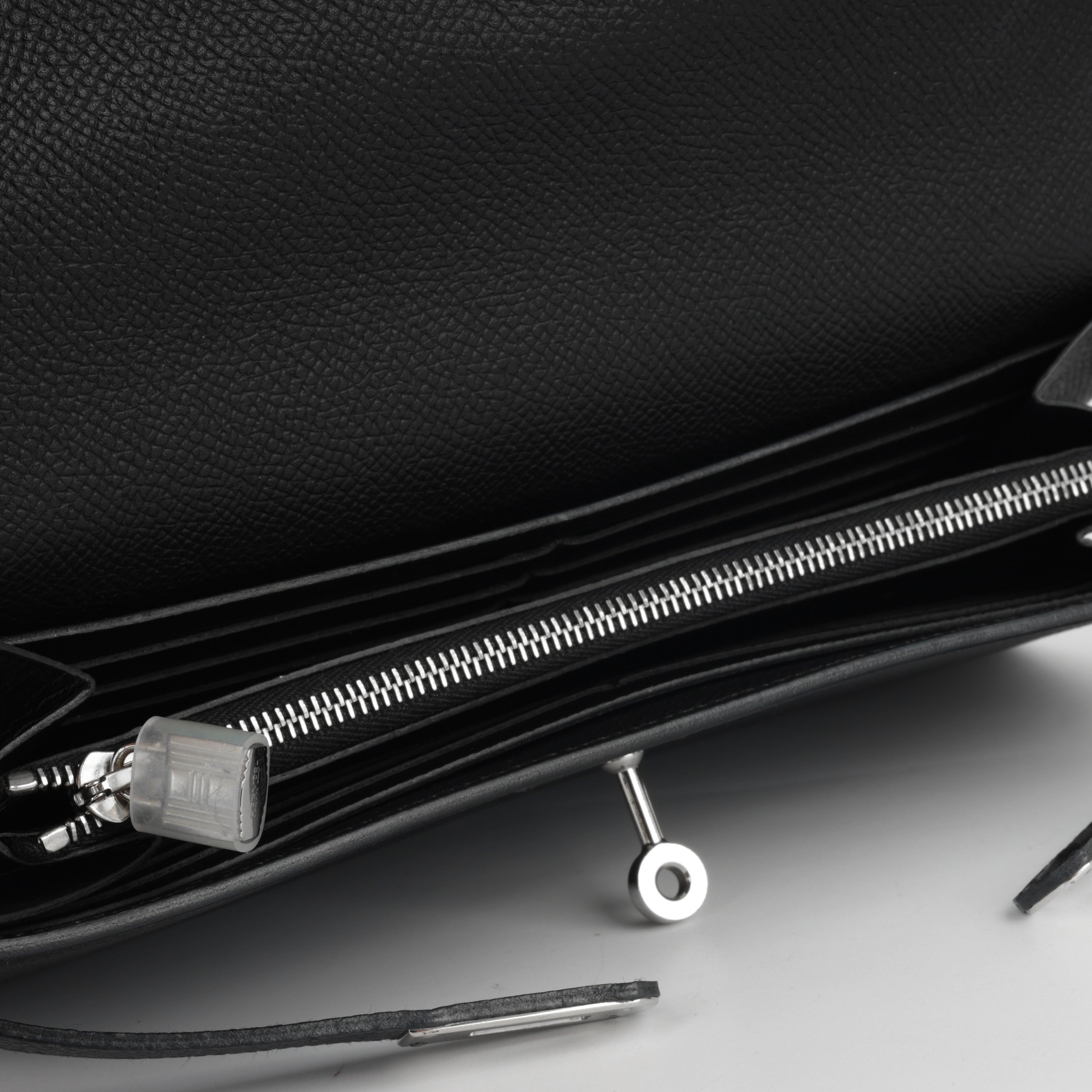 Kelly Classic Wallet