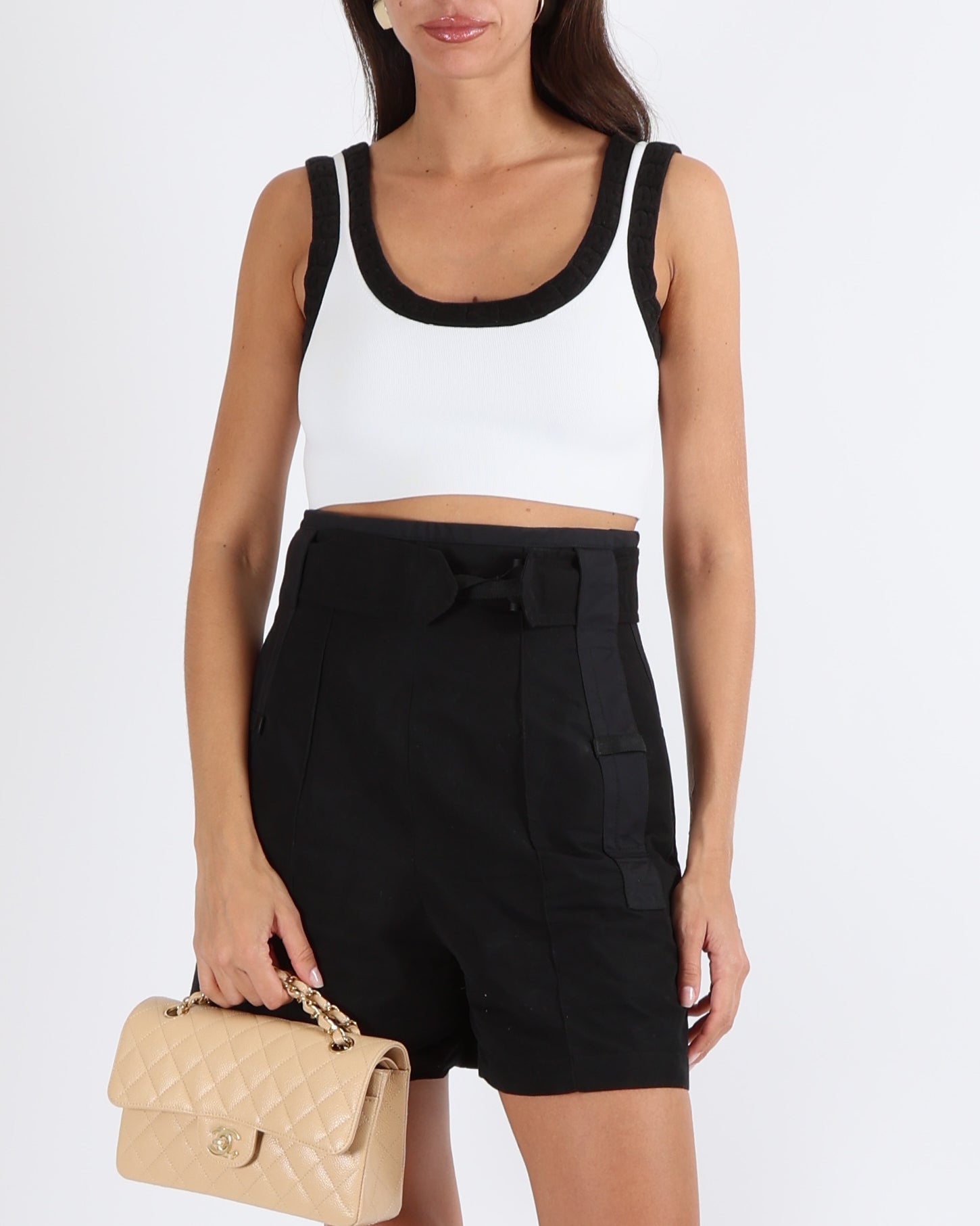 Hermès Black High-Waisted Belted Shorts with Back Pocket Loop Detail Size FR 36 (UK 8)