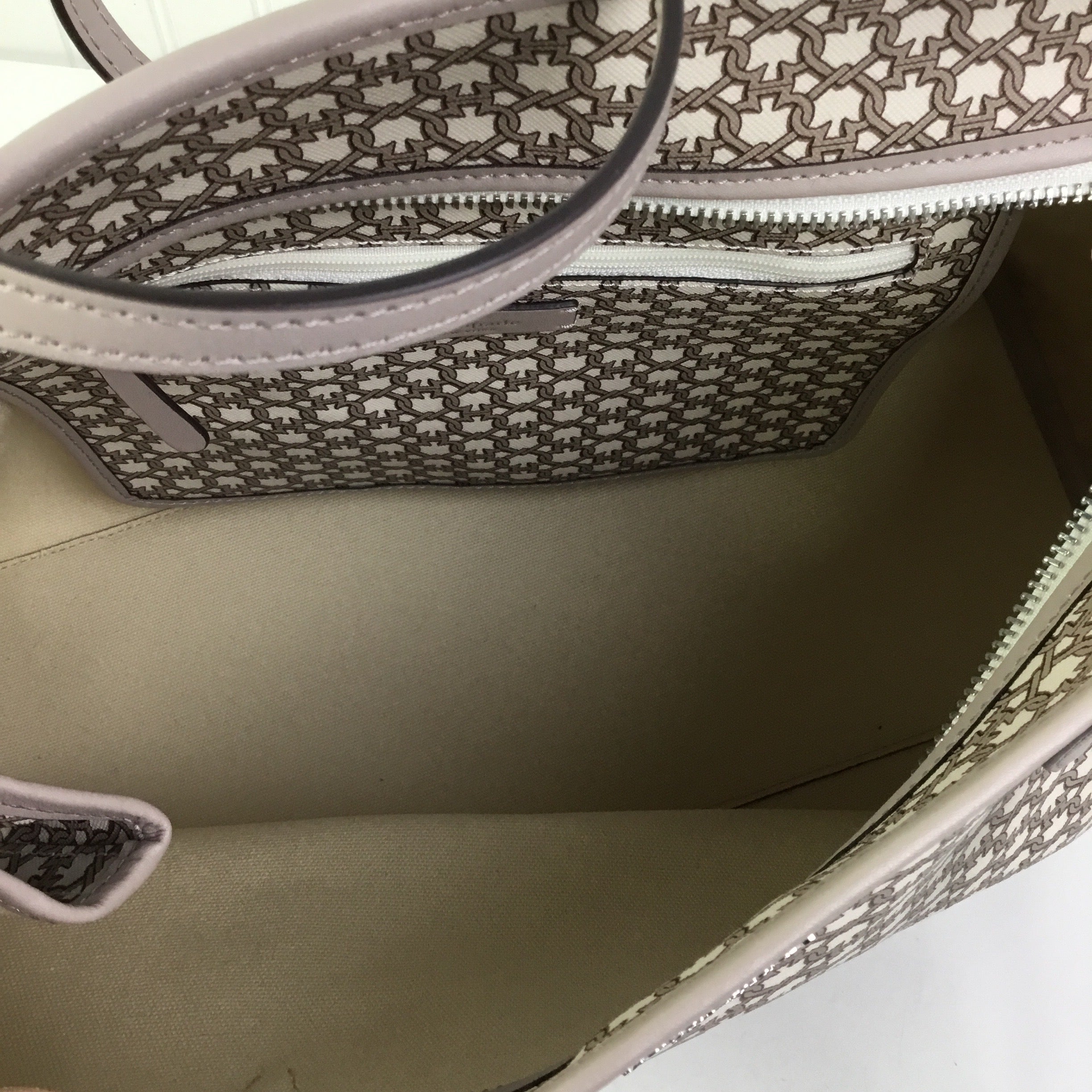 Handbag Designer By Kate Spade In Taupe, Size:Medium