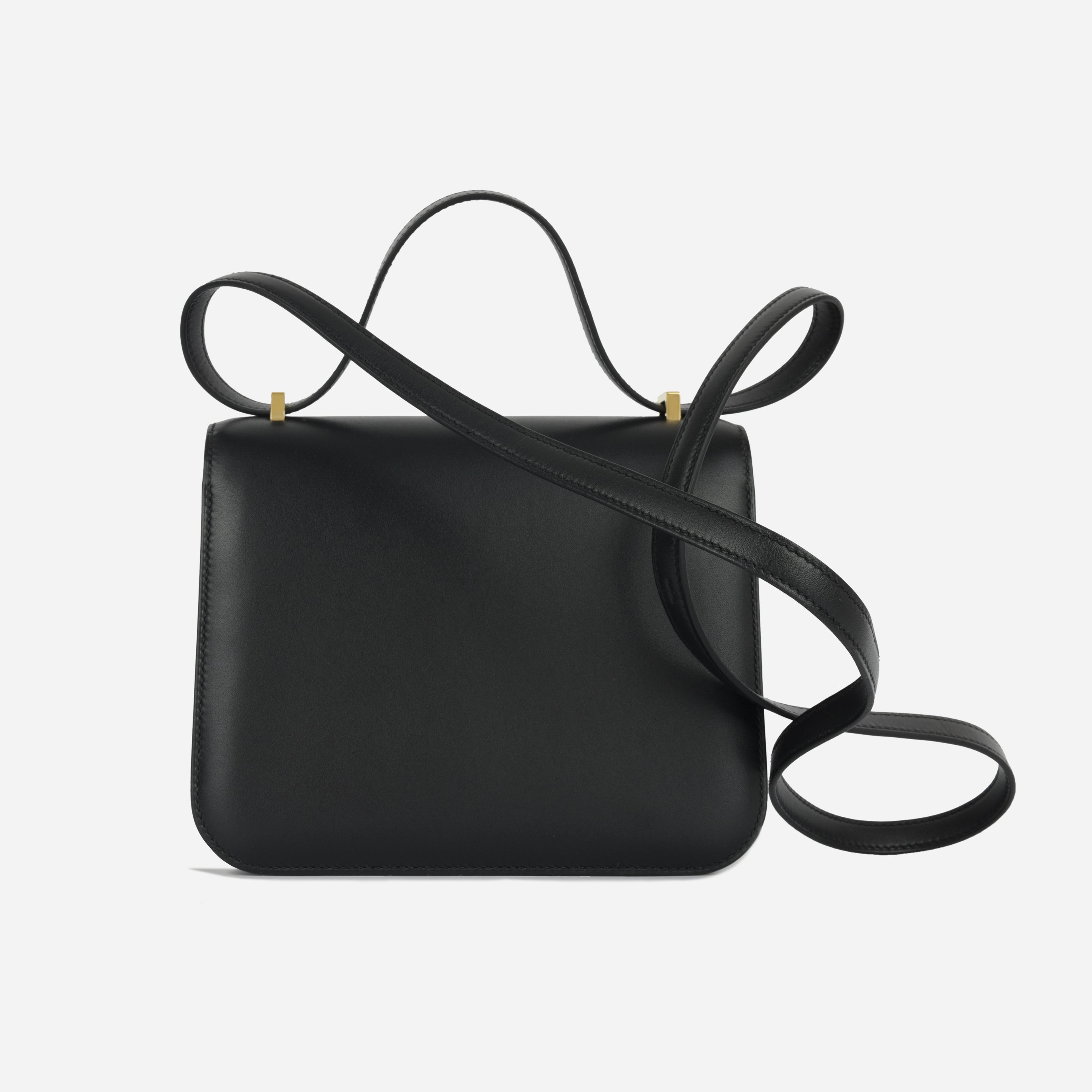 Constance 18 - Noir Evercalf