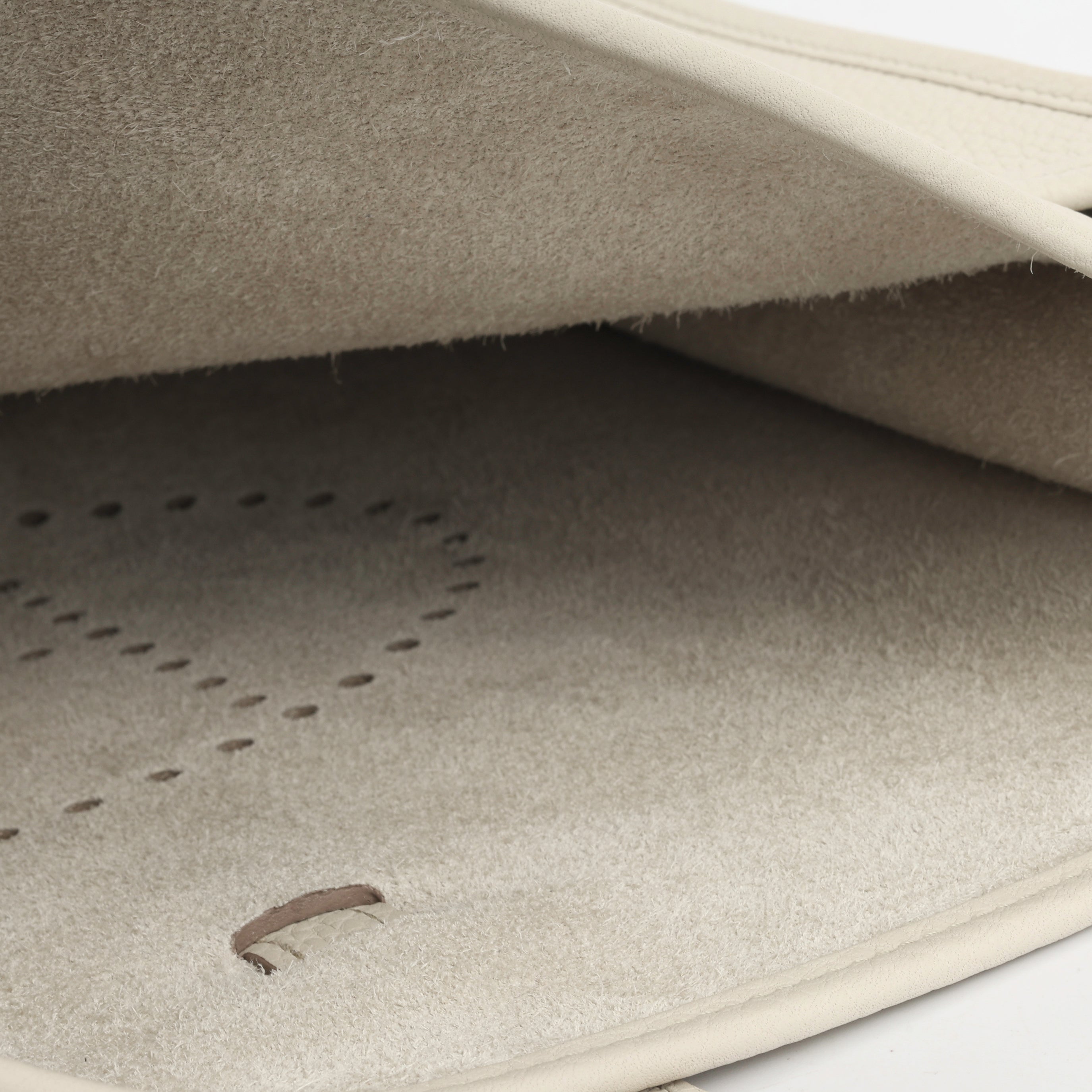 Evelyne PM - Beton Clemence