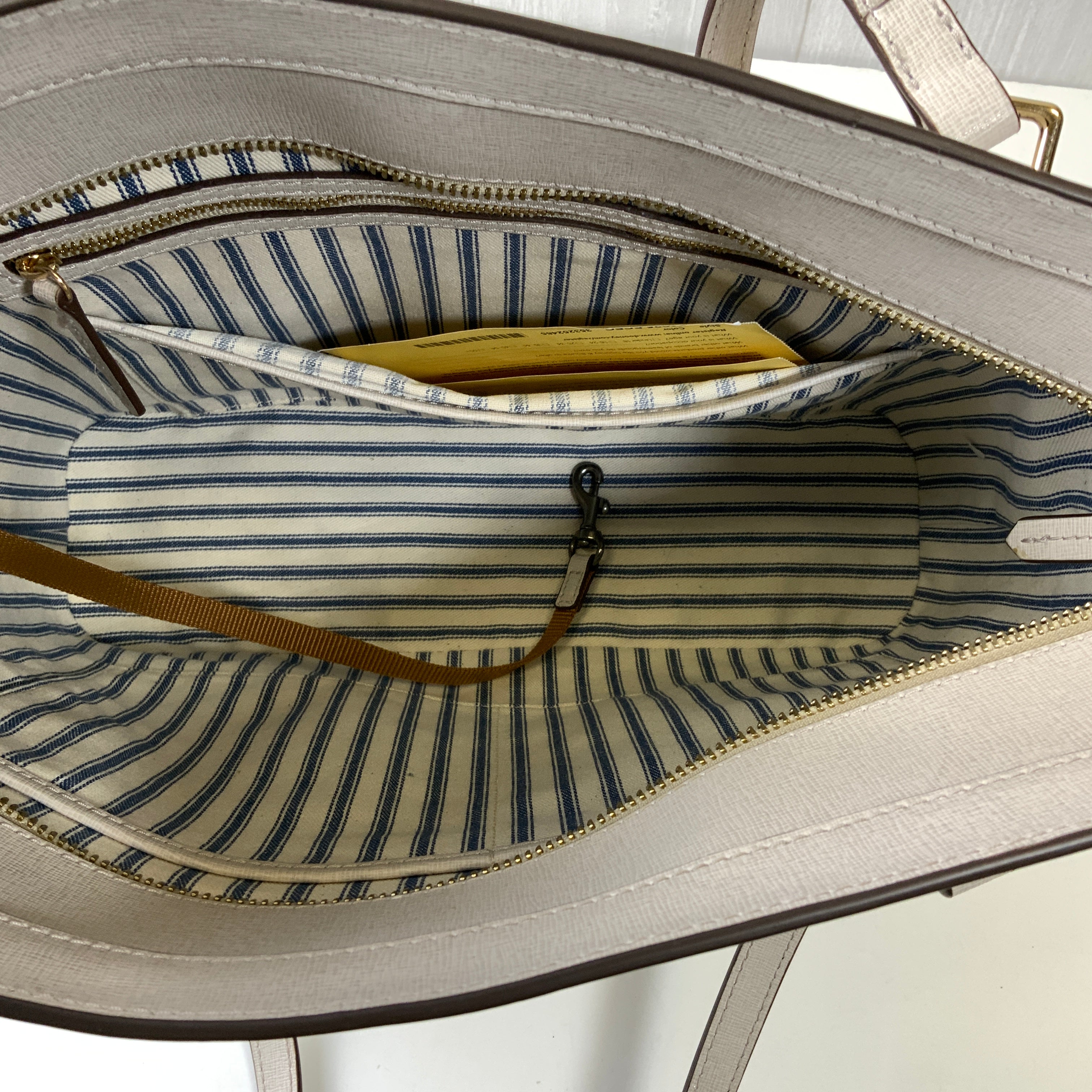 Handbag Designer By Dooney And Bourke In Grey, Size:Large