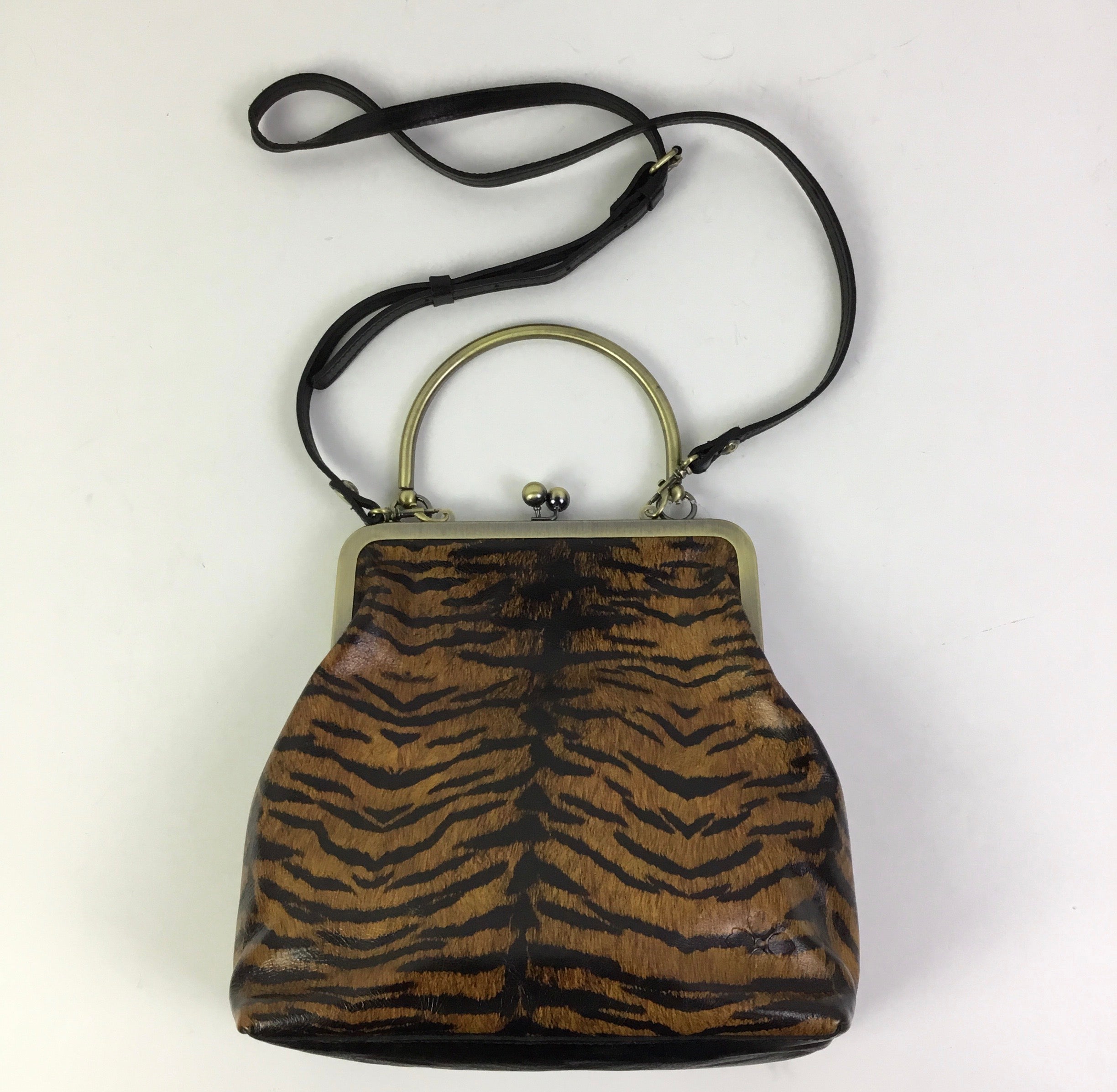 Crossbody Designer By Patricia Nash In Animal Print, Size:Medium