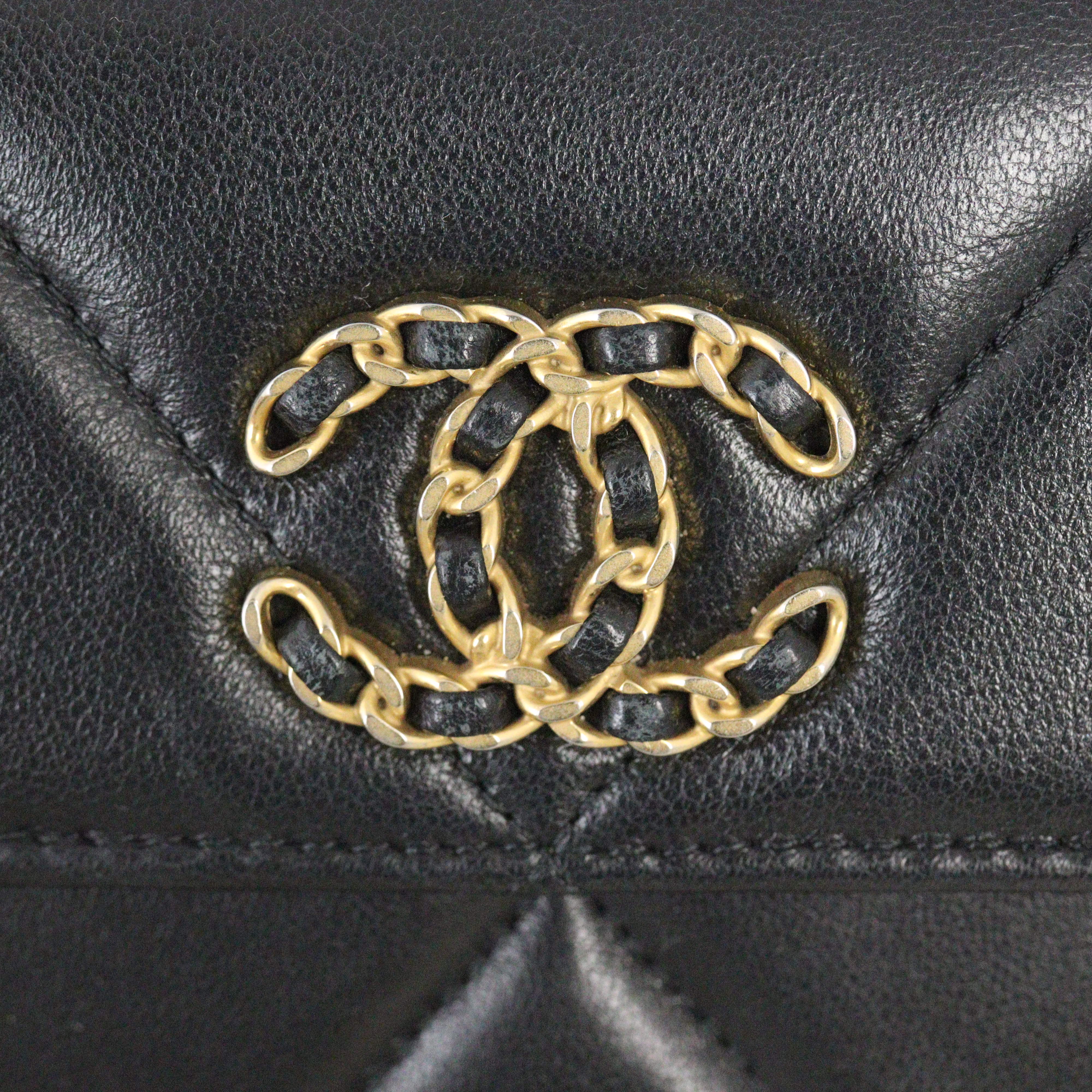 Chanel 19 Flap Long Wallet
