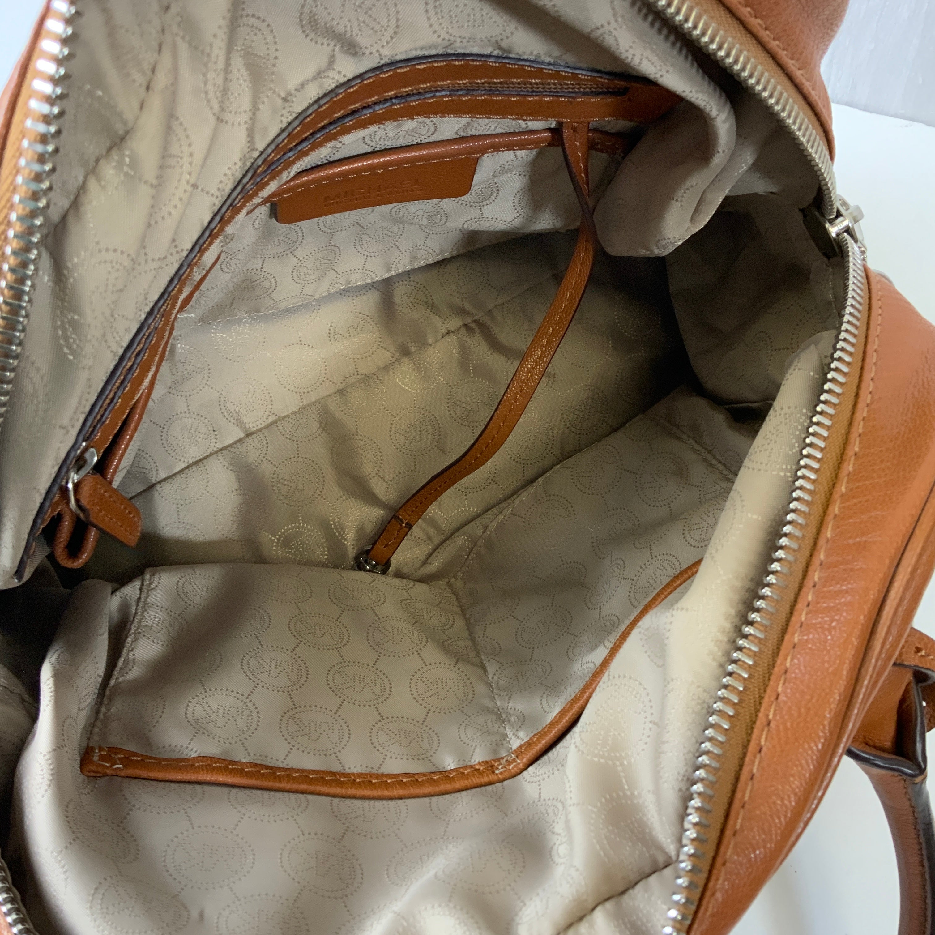 Handbag Designer By Michael Kors In Brown, Size:Medium