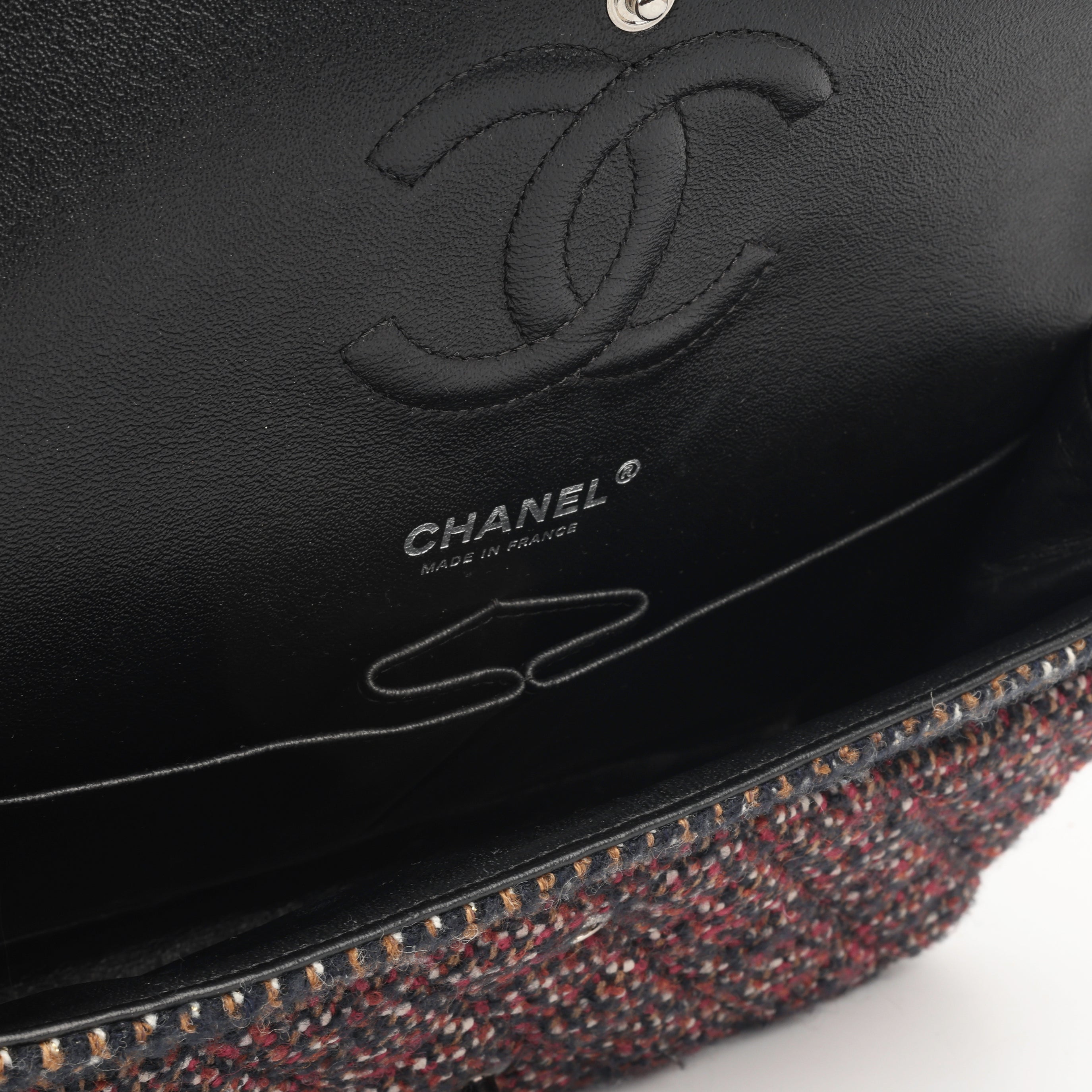 Medium Classic Flap - Red / Navy Tweed | Black Hardware
