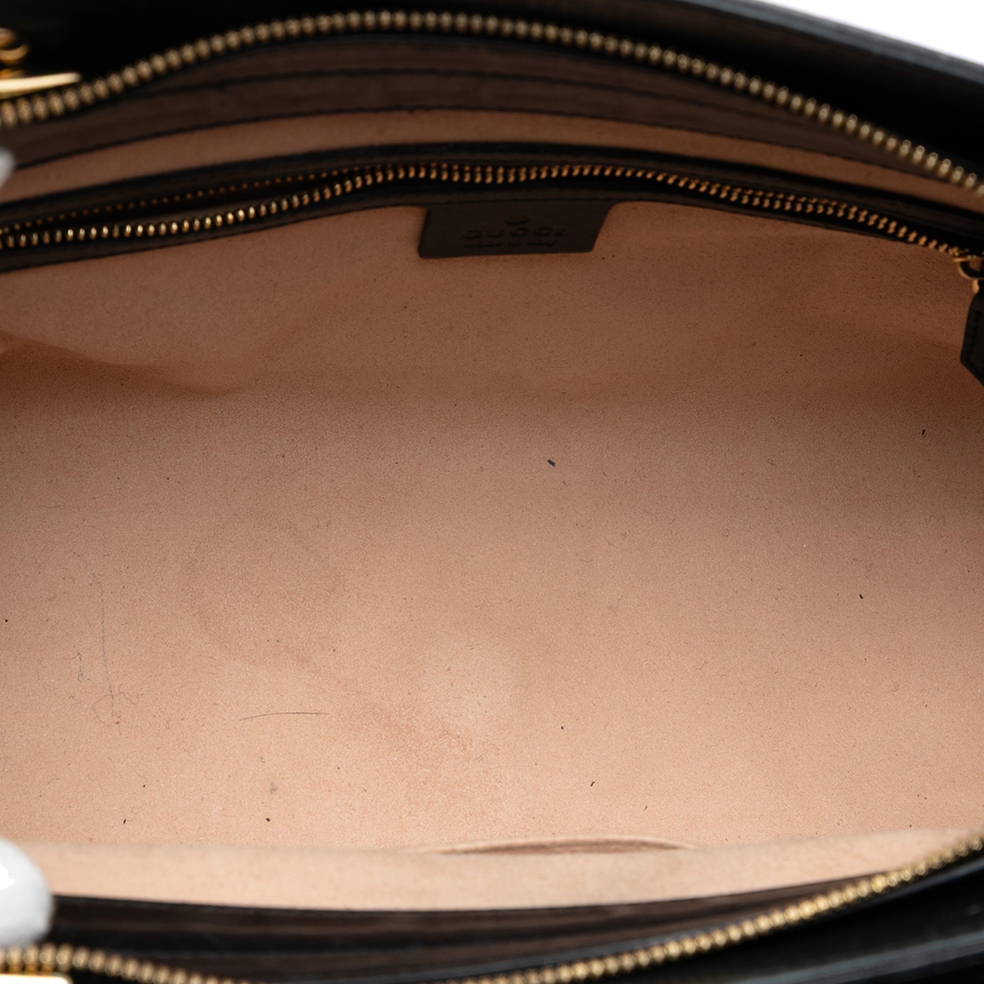 Soft Signature Shoulder Bag Guccissima Leather Medium