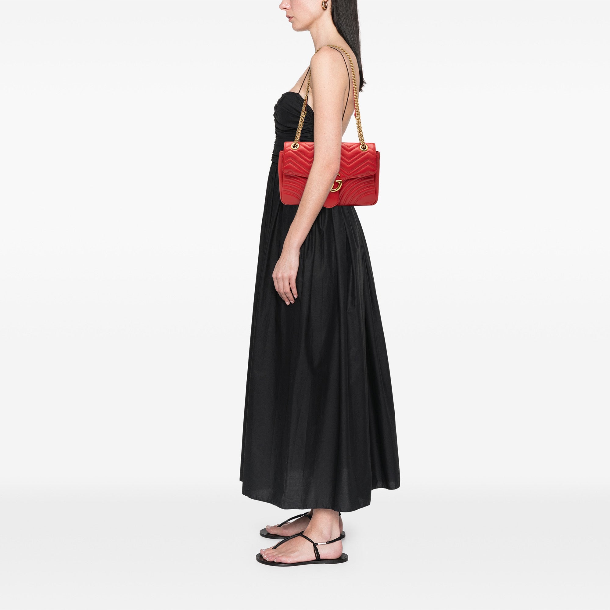 GG Marmont Flap Bag Matelasse Leather Medium