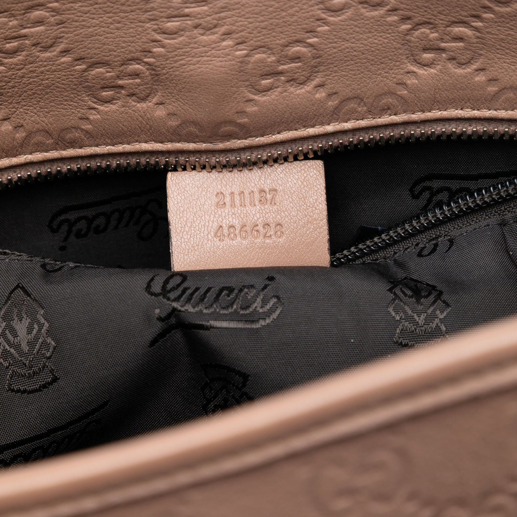 Plus Tote Guccissima Leather Medium