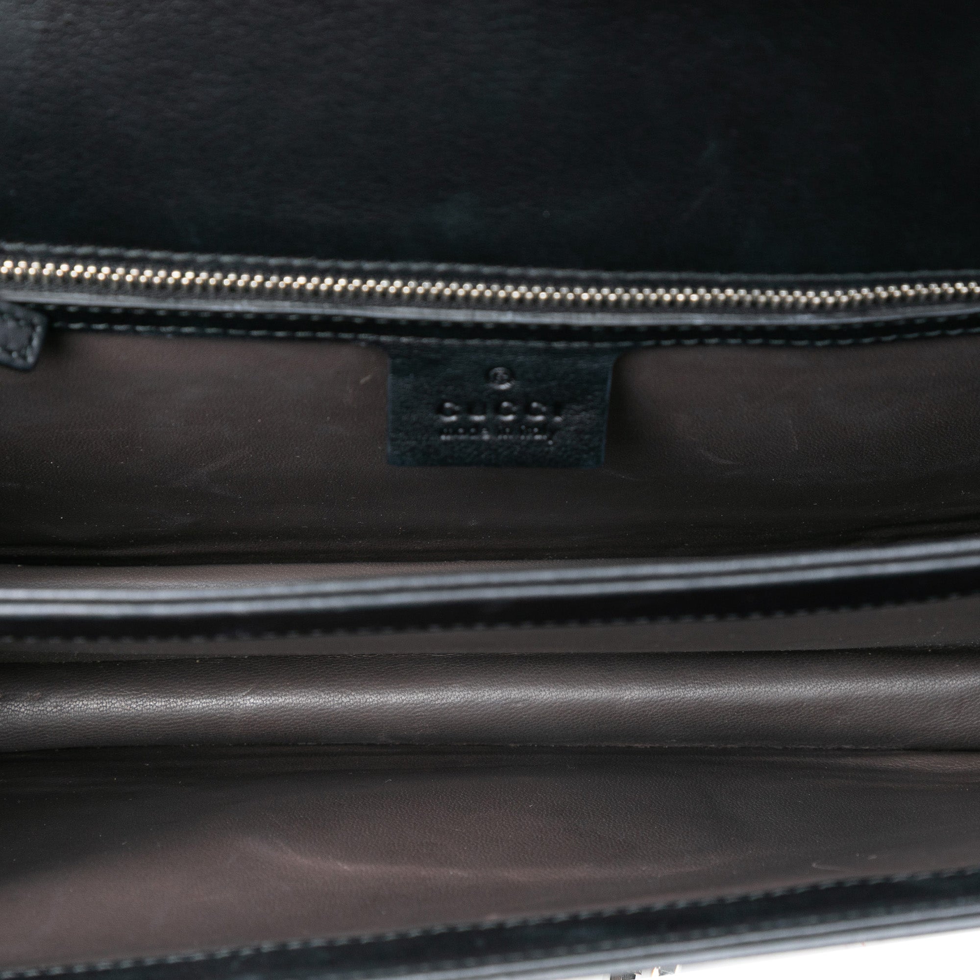 Interlocking Shoulder Bag Patent Medium