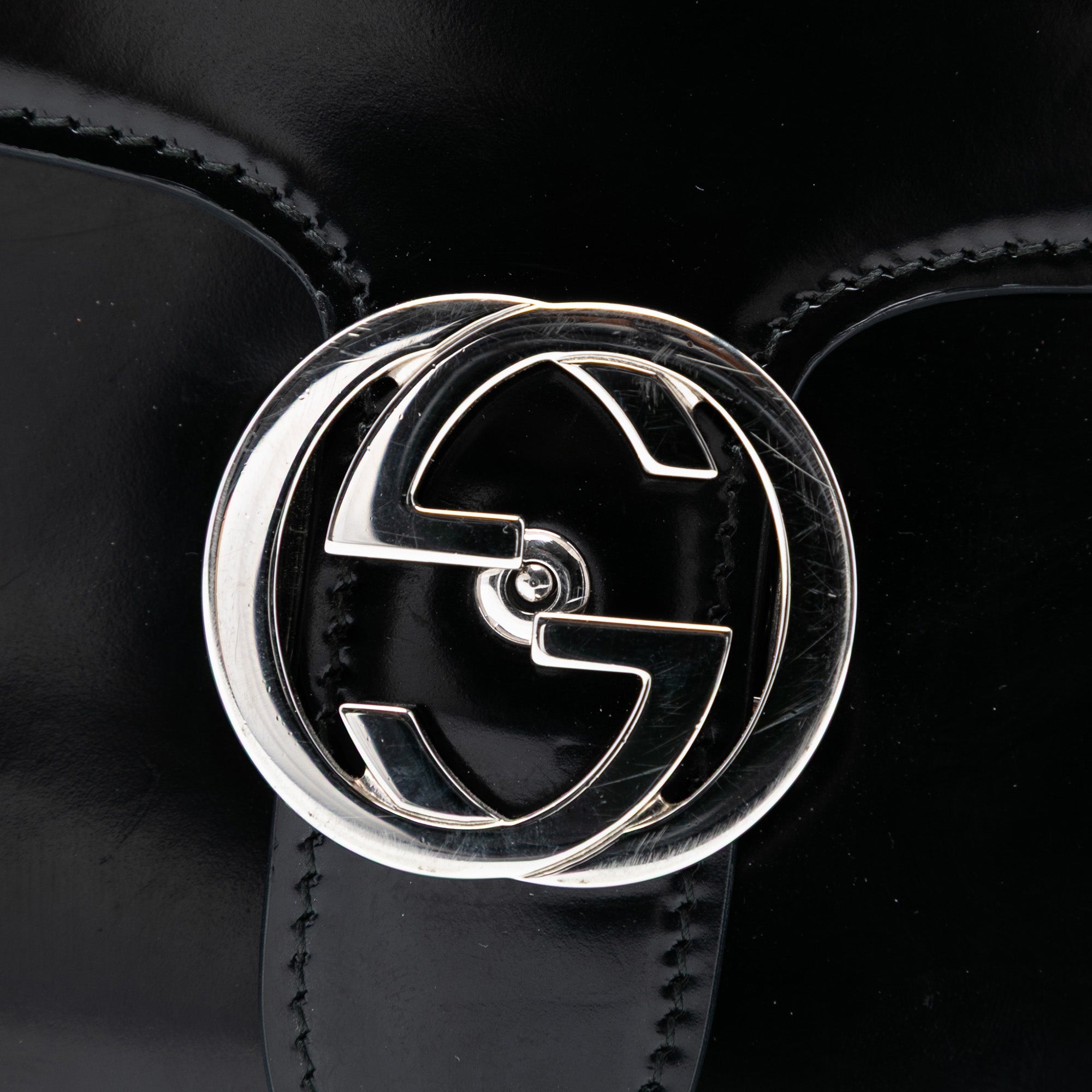 Interlocking Shoulder Bag Patent Medium
