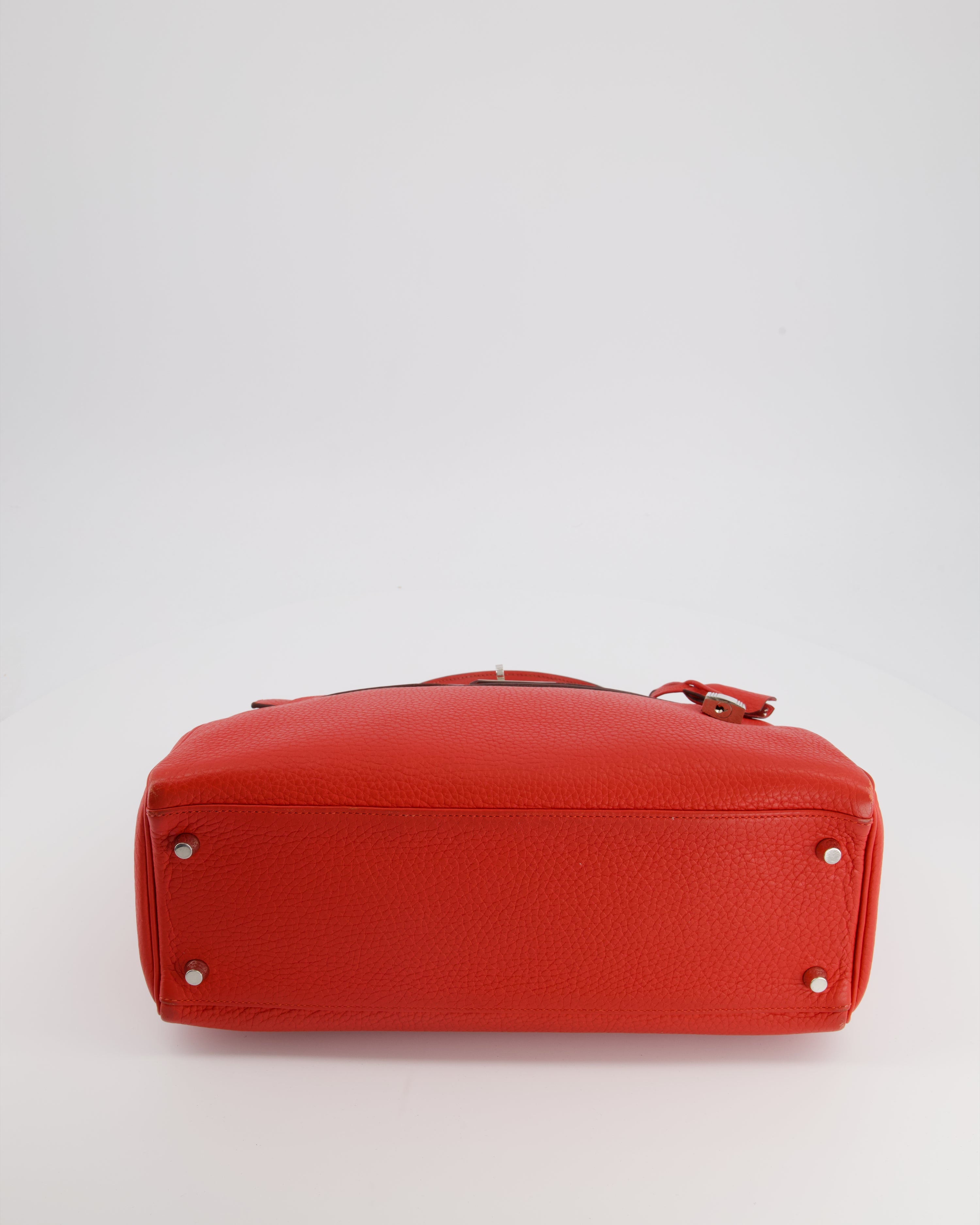 Hermès Kelly 32 Retourne Bag in Geranium Togo Leather and Palladium Hardware