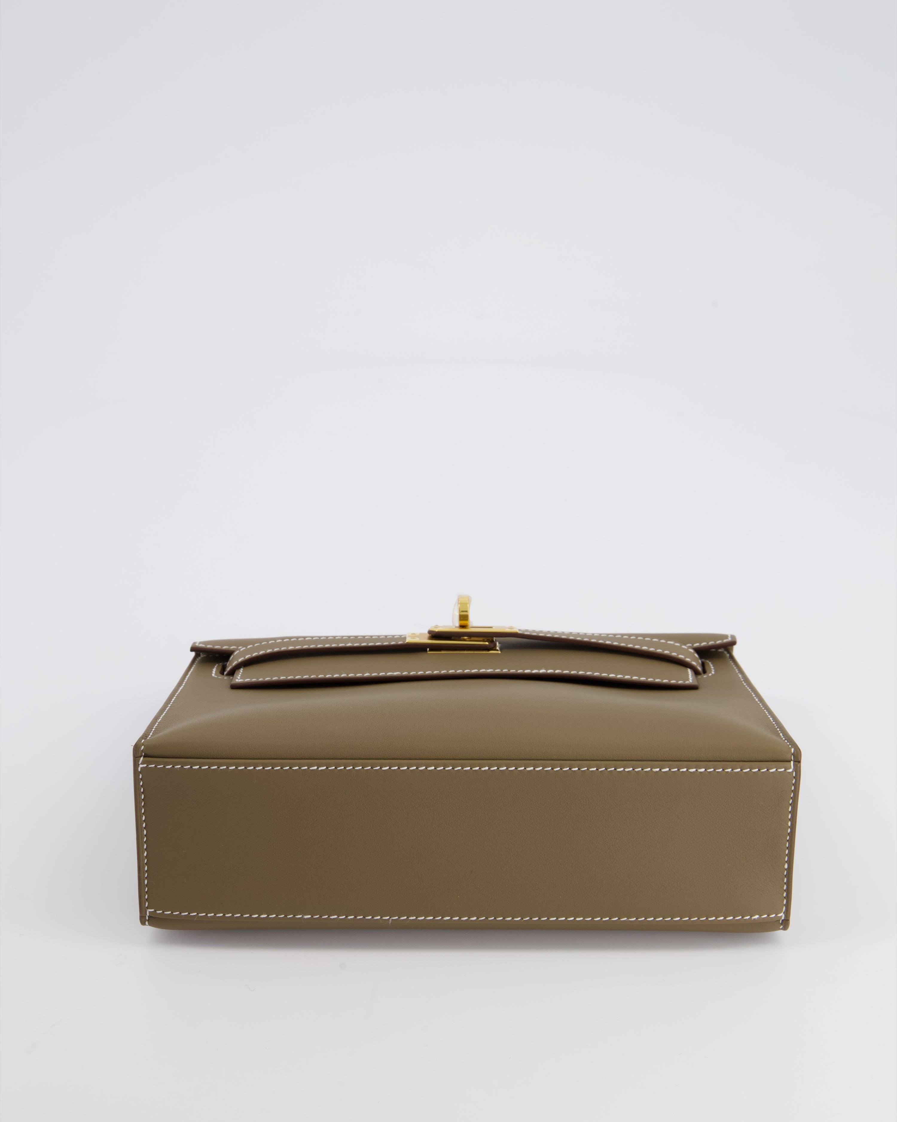 *HOT & RARE* Hermès Kelly Pochette Bag in Etoupe Swift Leather and Gold Hardware