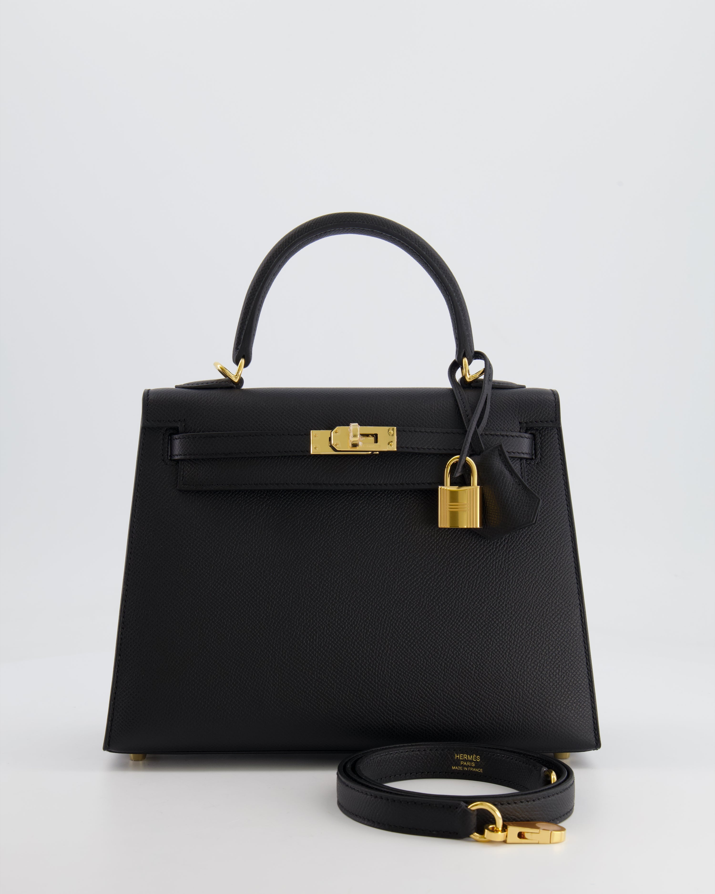 *HOLY GRAIL* Hermès Kelly 25 Sellier Bag in Noir Epsom Leather with Gold Hardware