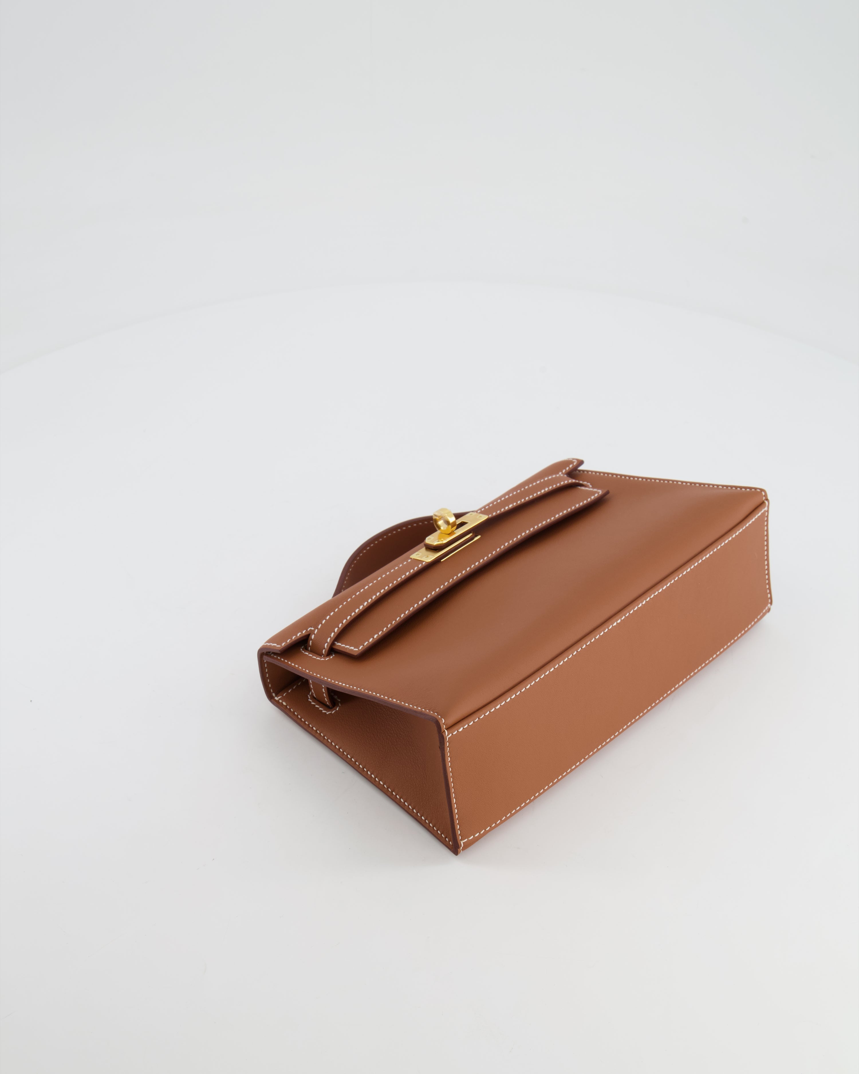 *RARE* Hermès Mini Kelly Pochette Bag in Gold Swift Leather with Gold Hardware