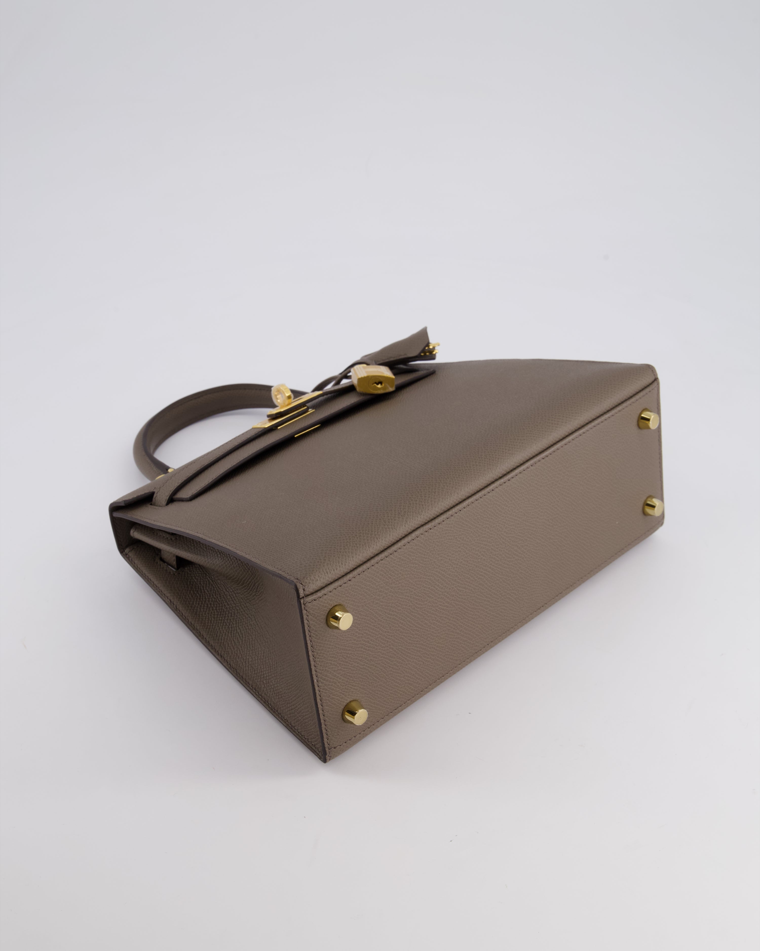 *RARE* Hermès Kelly 25 Sellier Bag in Gris Etain Epsom Leather with Gold Hardware