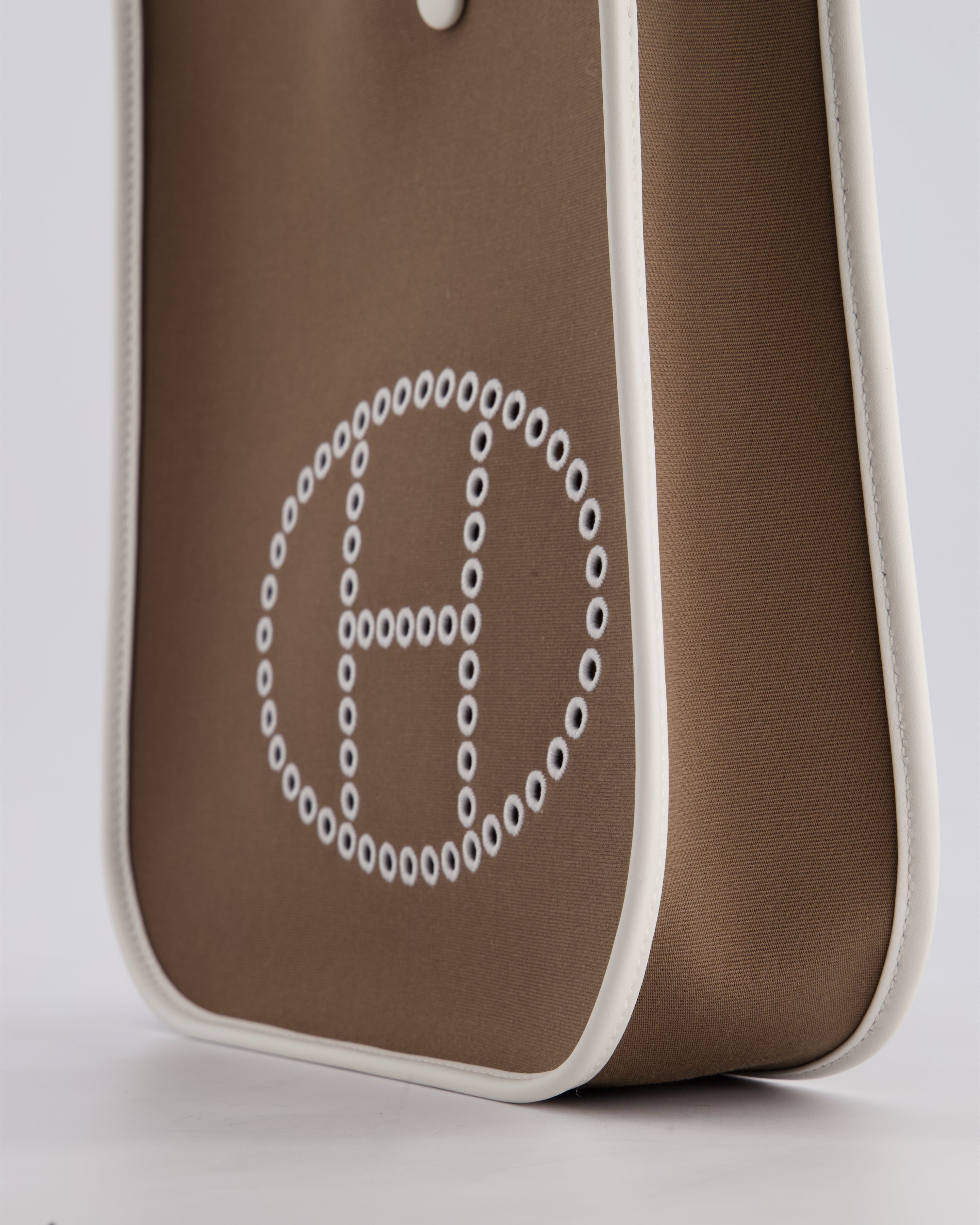 Hermes Evelyne 29 in Neo Etoupe Canvas and White with Palladium Hardware