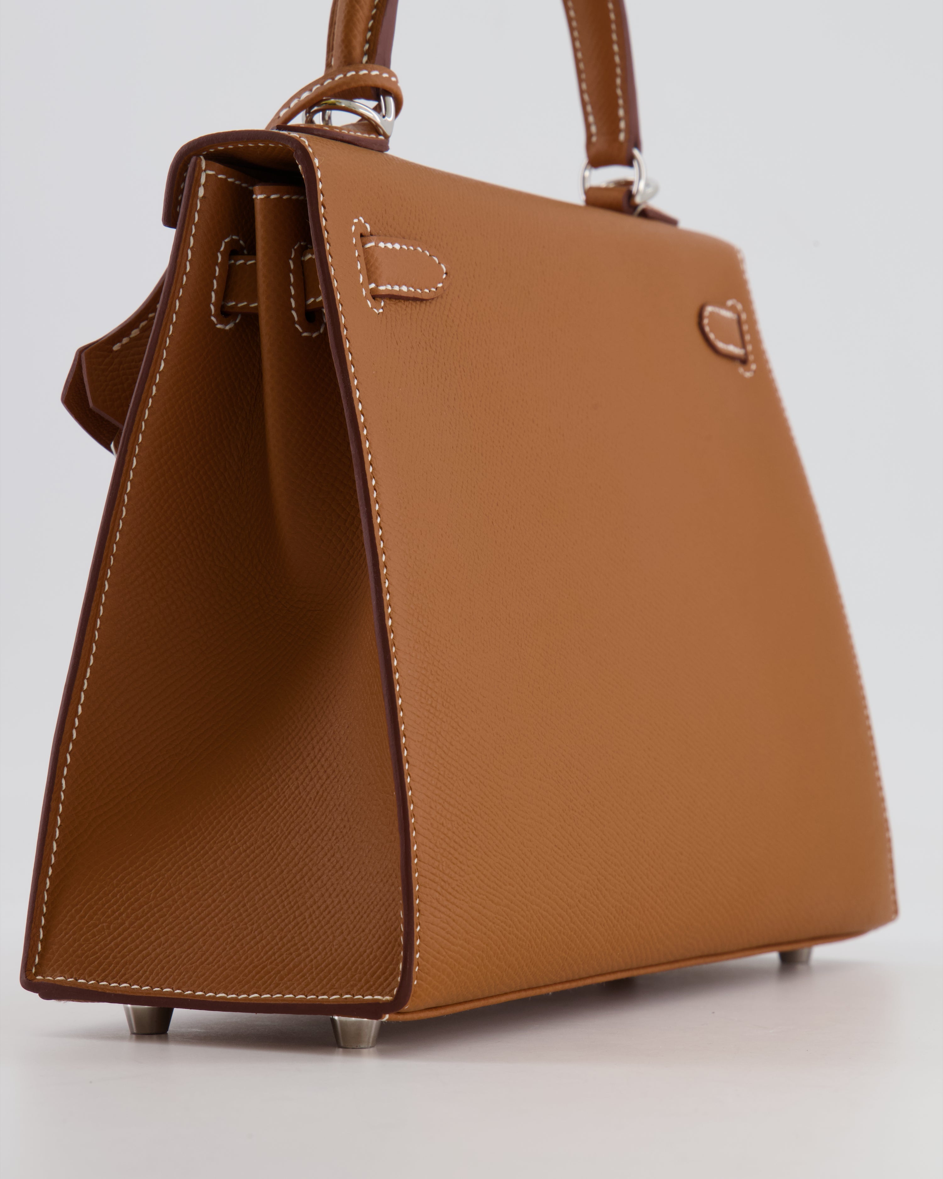 Hermès Kelly 25 Sellier Bag in Gold Epsom Leather with Palladium Hardware