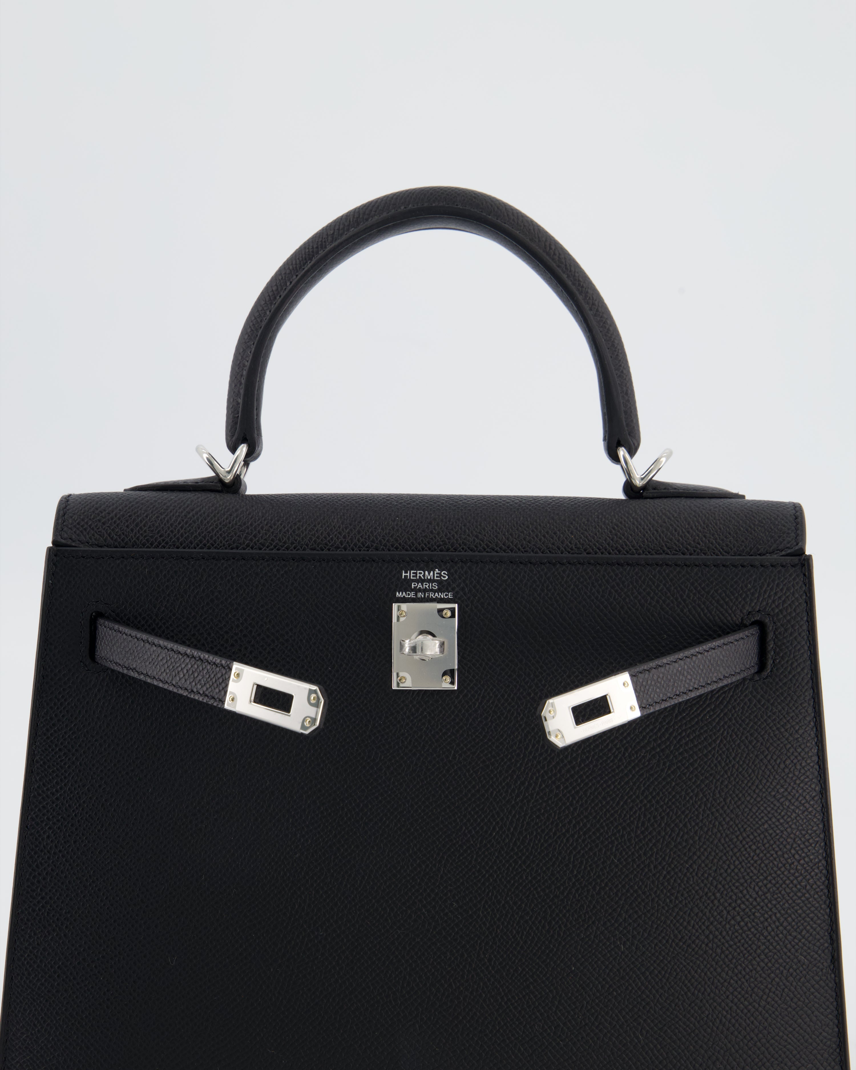 *RARE* Hermès Kelly 25 Sellier Bag in Noir Epsom Leather with Palladium Hardware