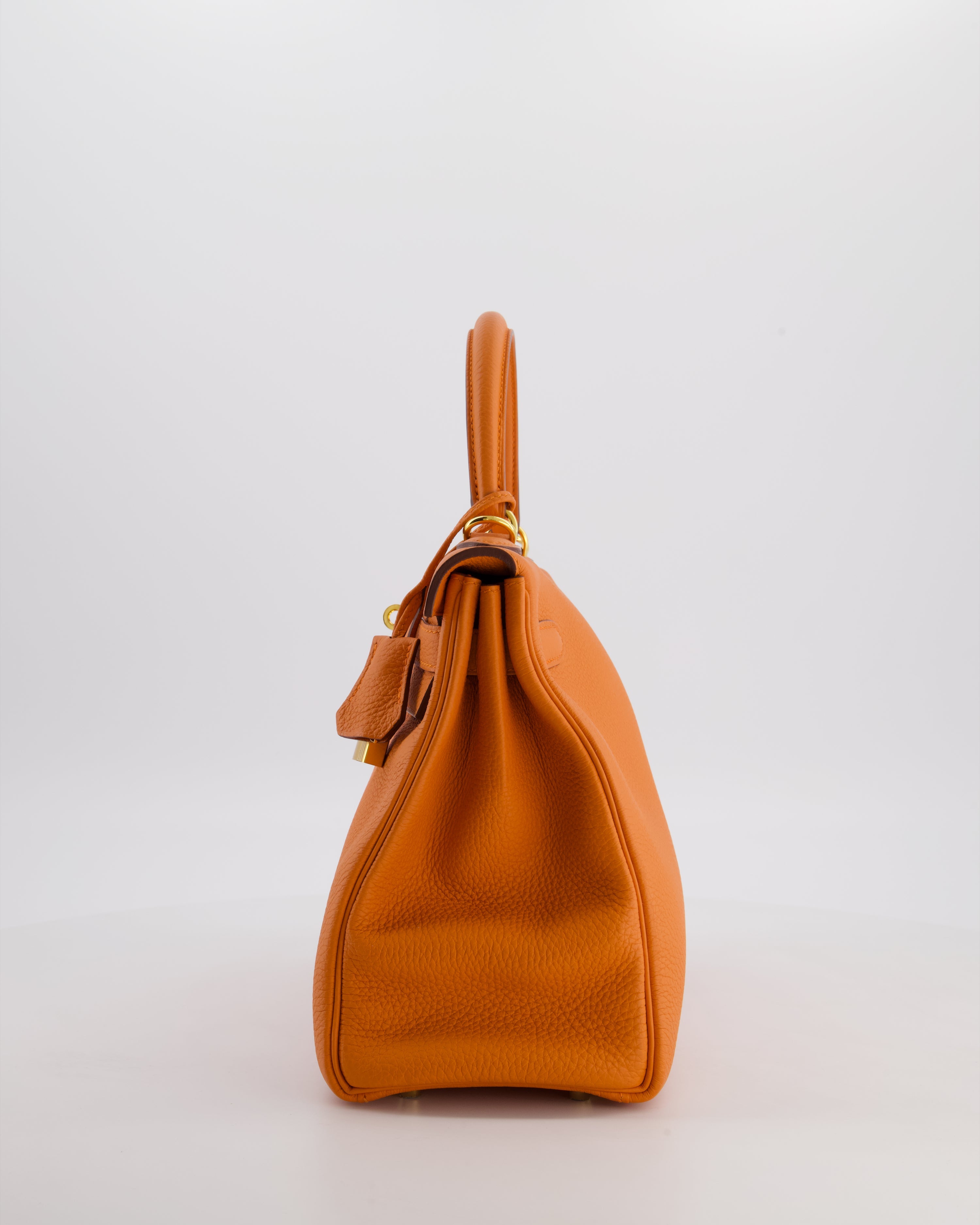 *FIRE PRICE* Hermès Kelly Bag 28 Retourne in Orange Togo Leather with Gold Hardware