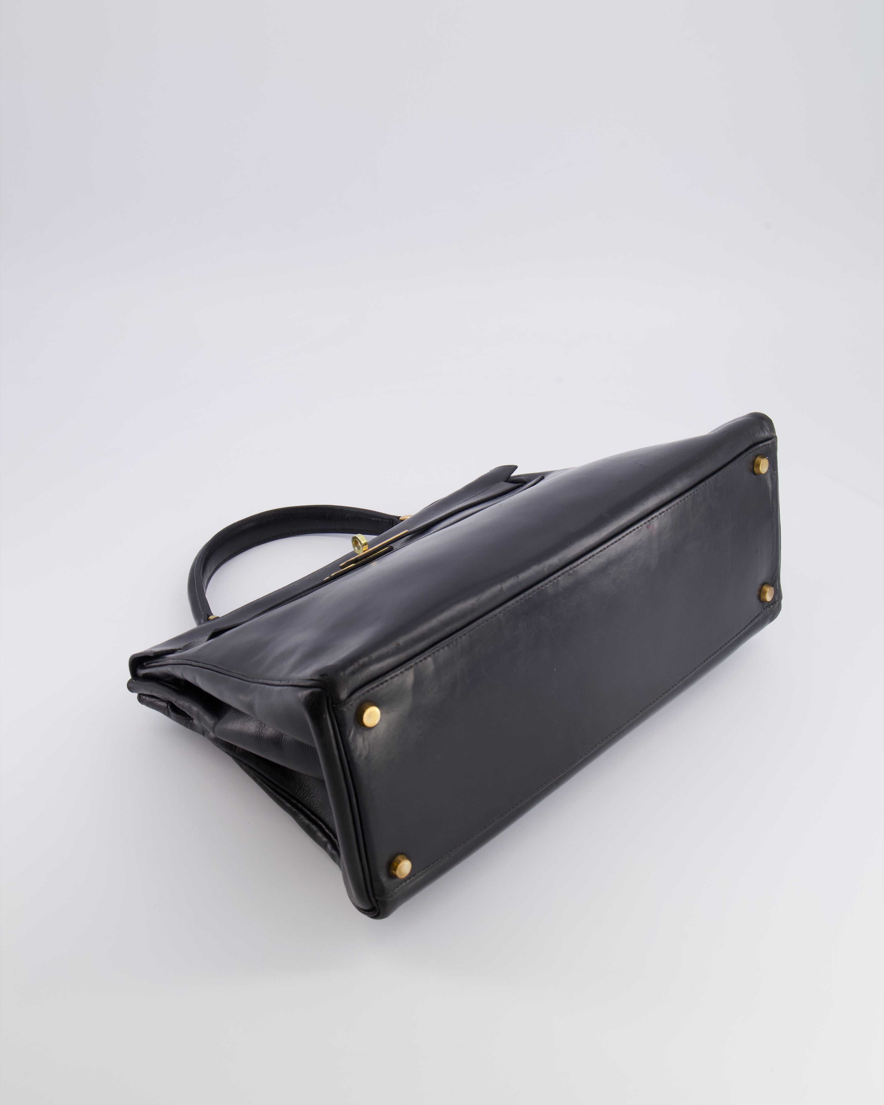 *FIRE PRICE* Hermès Vintage Kelly 32 Retourne Bag in Black Calfskin Box Leather with Gold Hardware