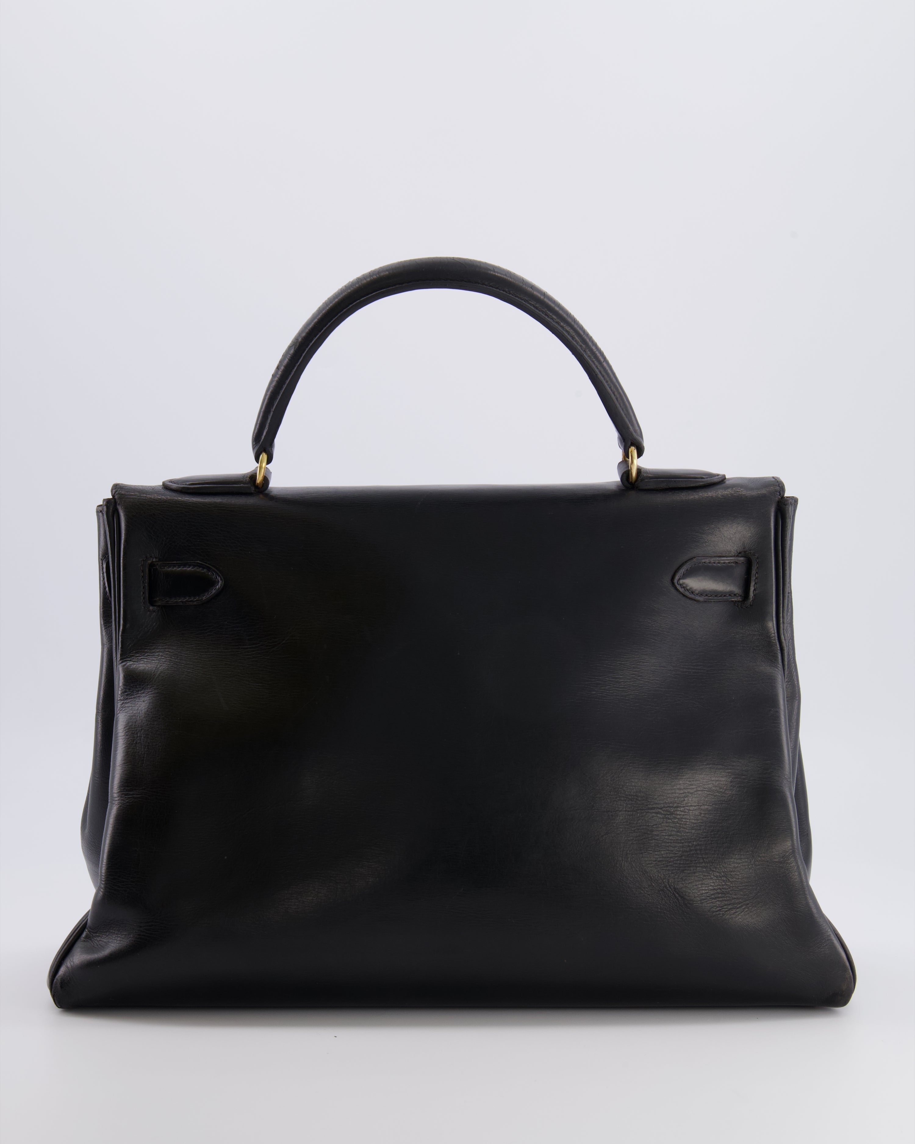 *FIRE PRICE* Hermès Vintage Kelly 32 Retourne Bag in Black Calfskin Box Leather with Gold Hardware
