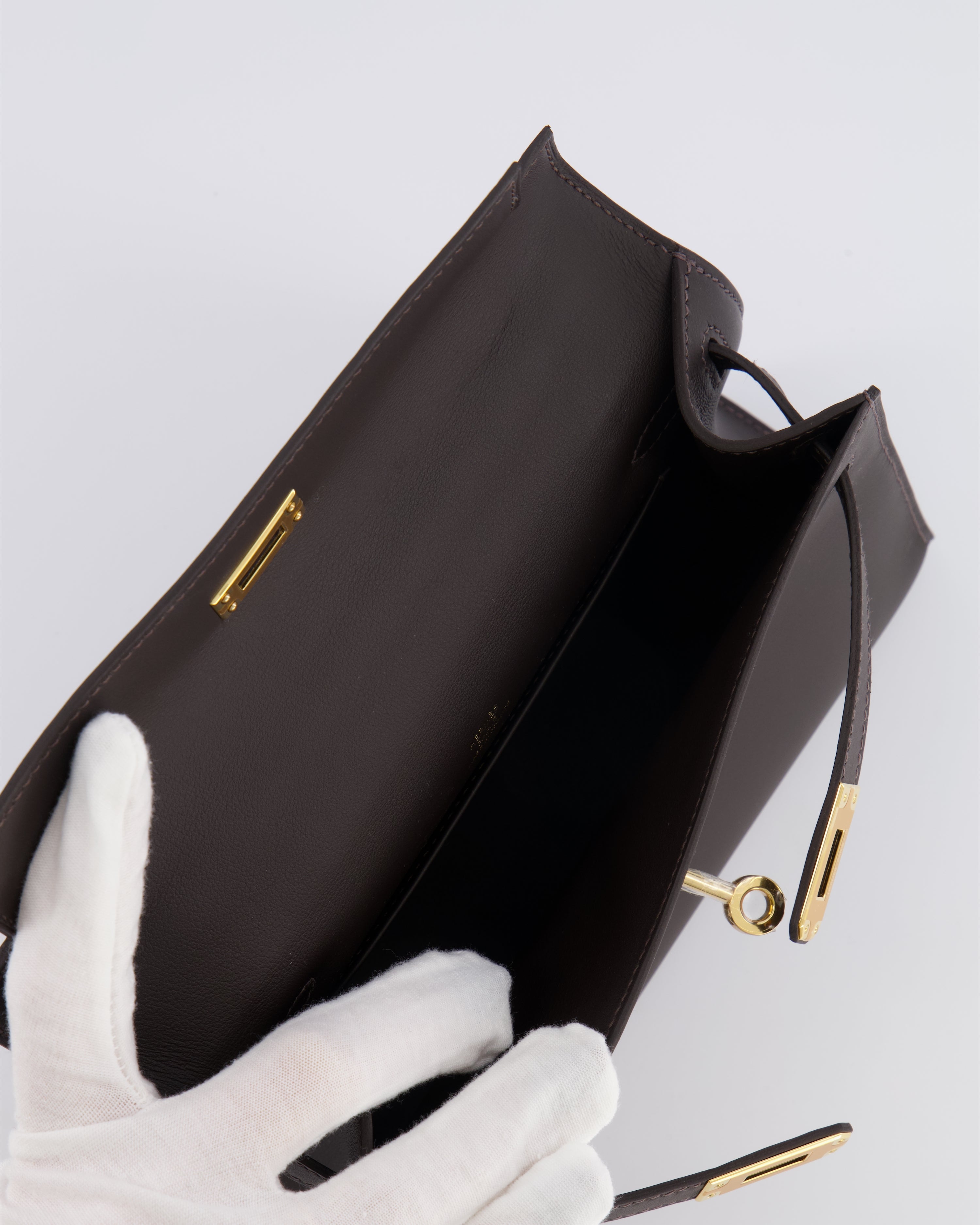 *RARE* Hermès Kelly Pochette Bag in Bai Brun Swift Leather with Gold Hardware