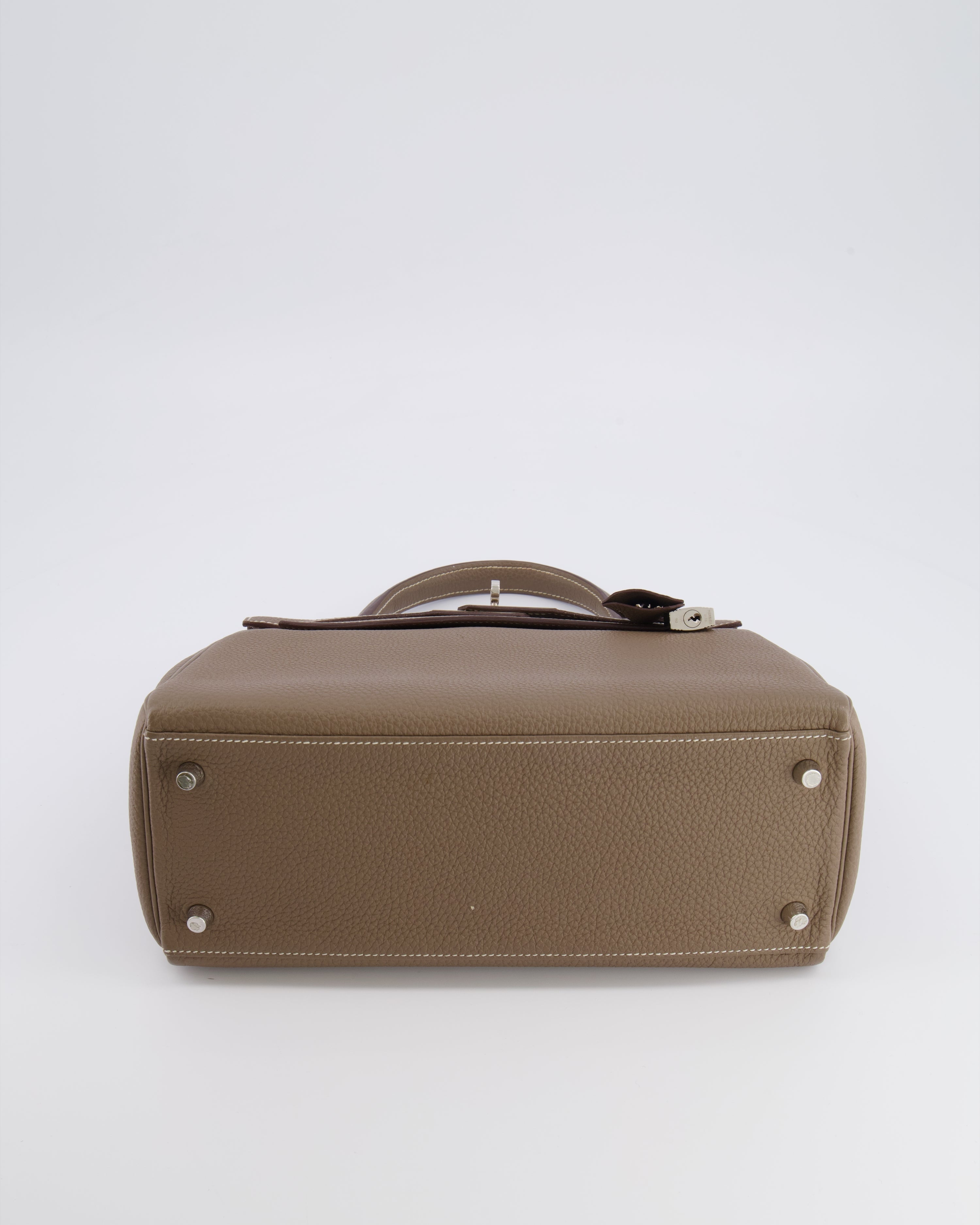 *FIRE PRICE* Hermès Kelly 28 Retourne Bag in Etoupe Togo Leather with Palladium Hardware