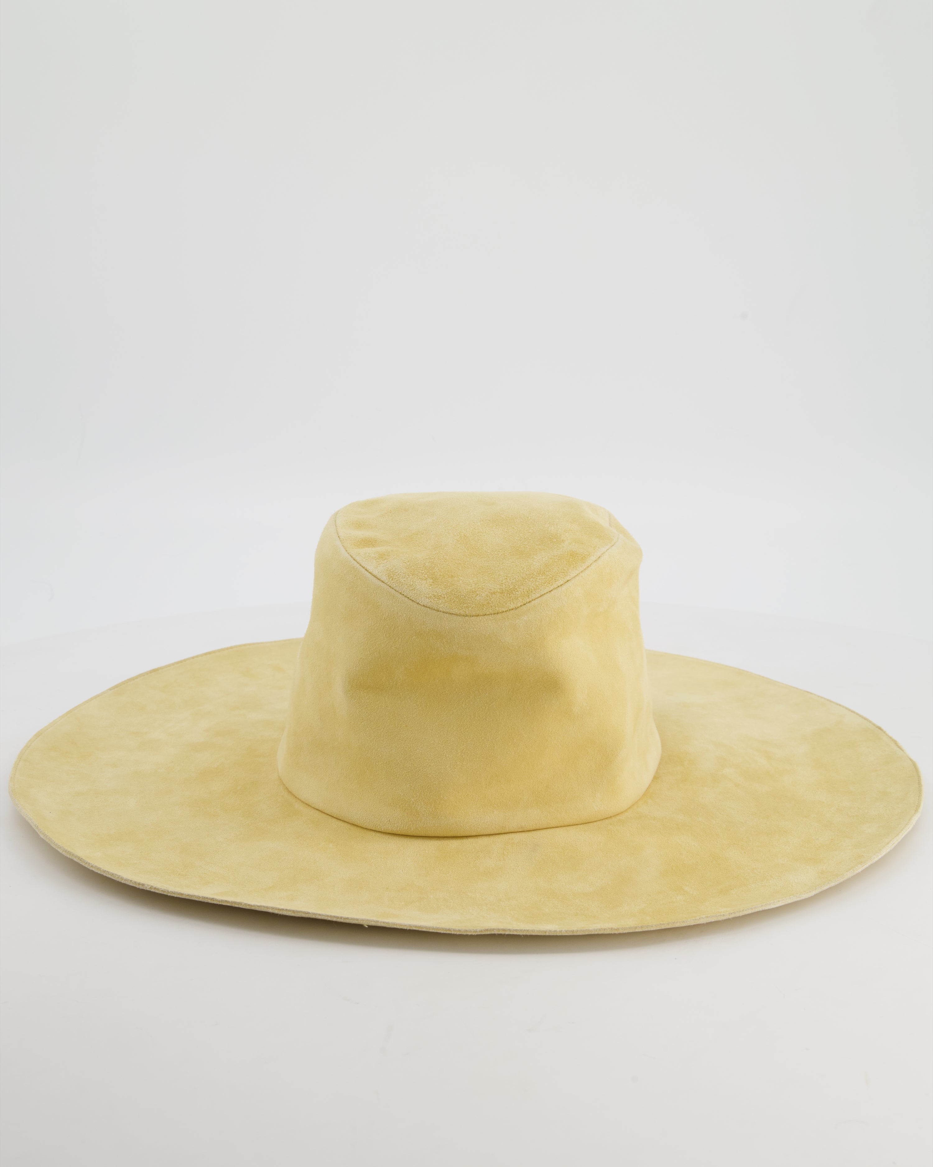 Hermès Beige Chèvre Suede Hat Size 59
