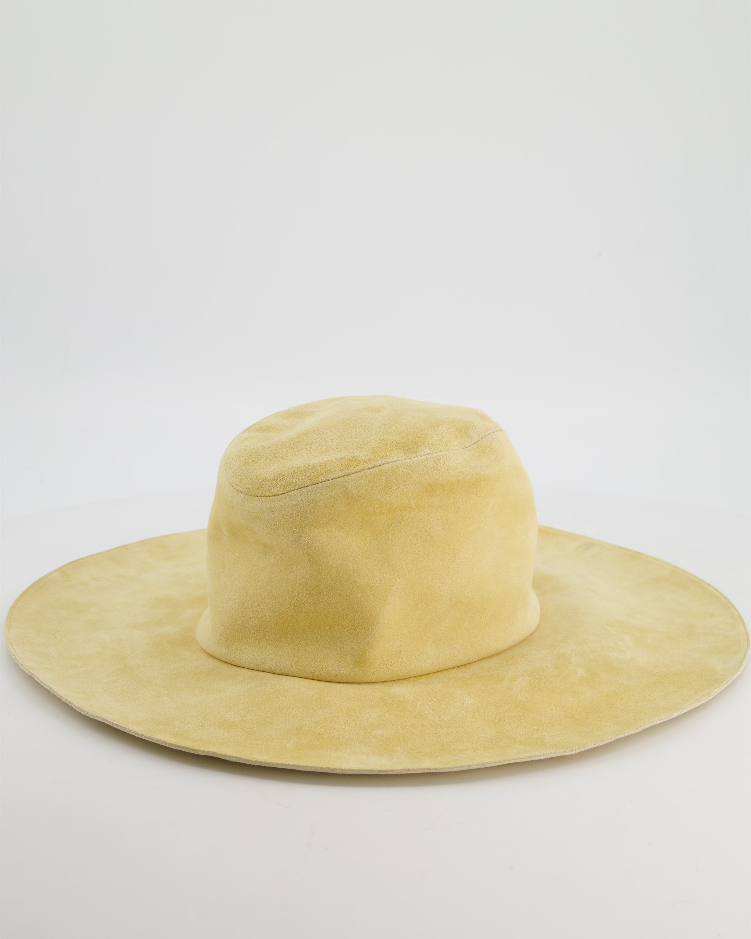 Hermès Beige Chèvre Suede Hat Size 59