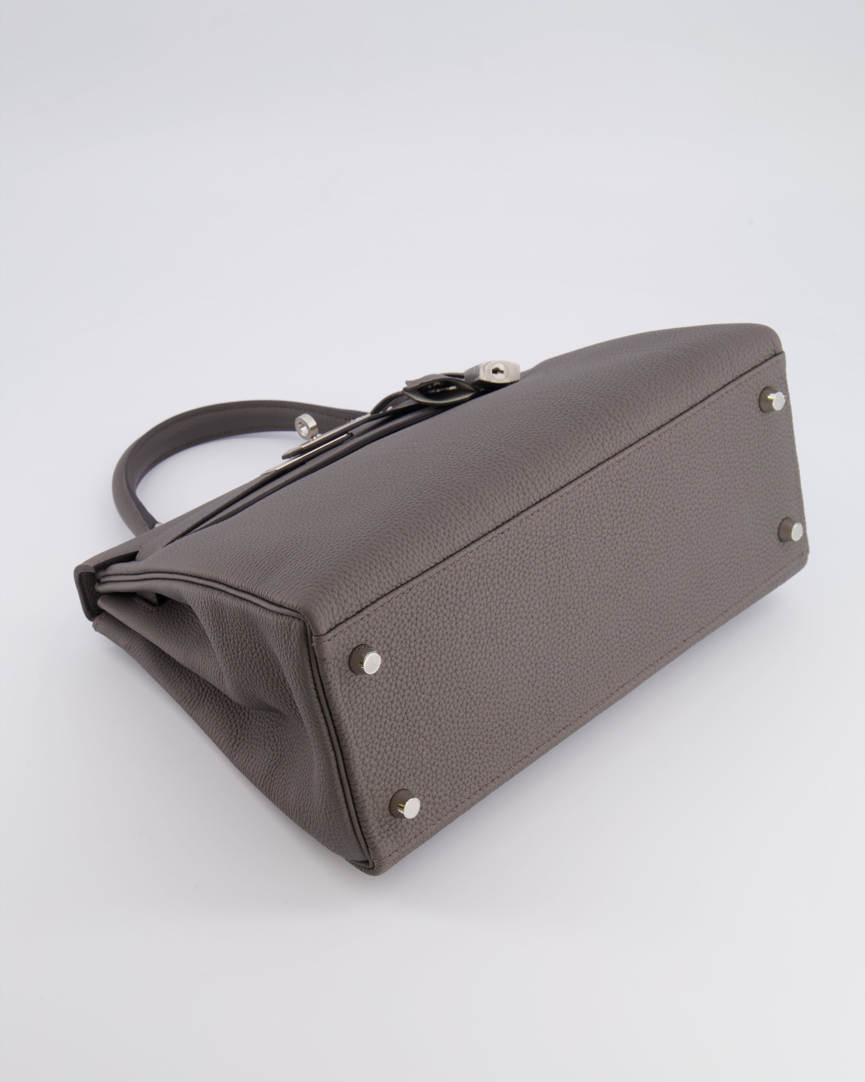 Hermès Kelly 28 Retourne HSS Bag in Gris Etain Togo Leather with Gris Perle Interior and Brushed Palladium Hardware