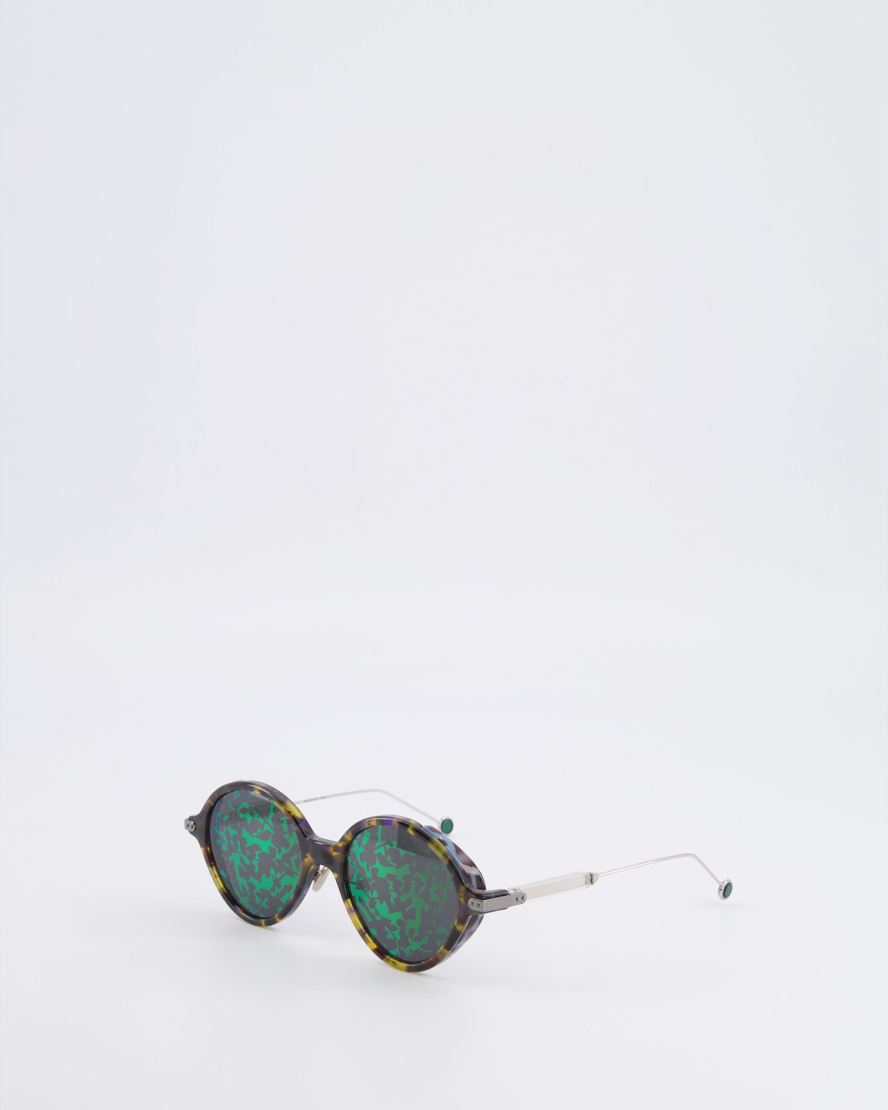 Christian Dior Tortoiseshell Acetate DiorUmbrage Sunglasses with Green Mirrored Foliage Pattern Lenses