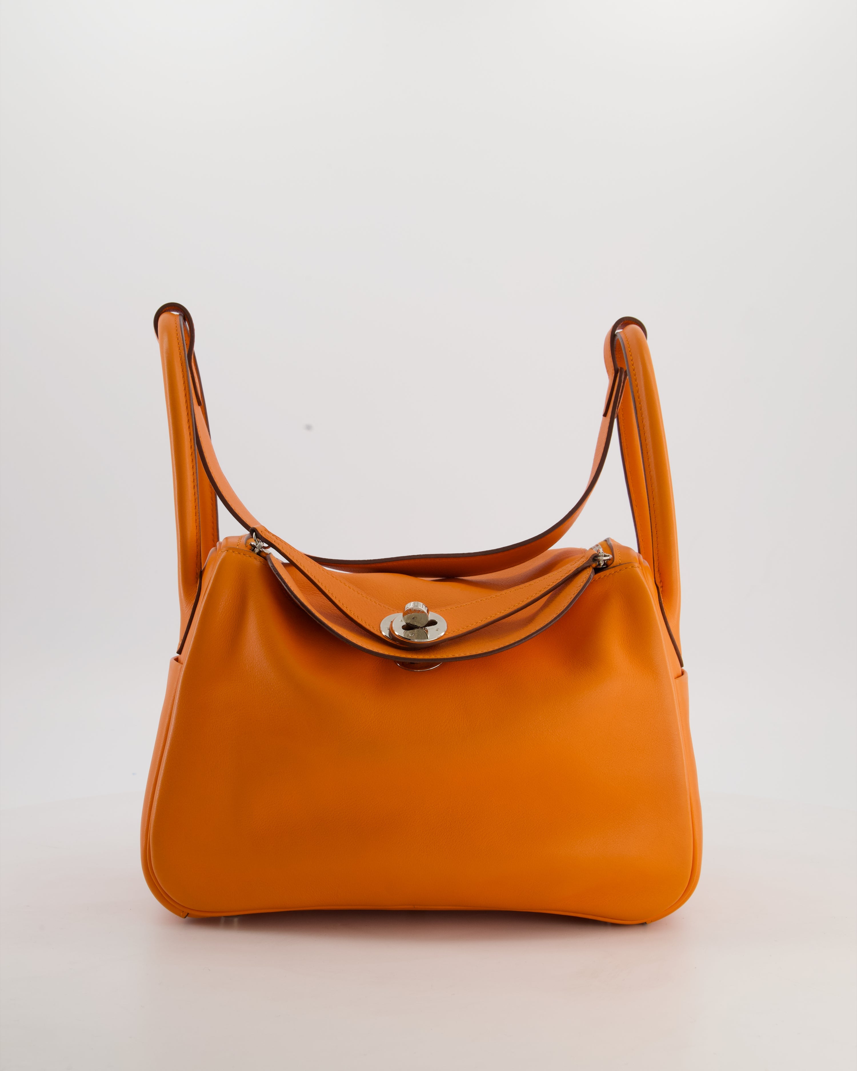 Hermès Lindy 26 Bag in Orange H Swift Leather with Palladium Hardware