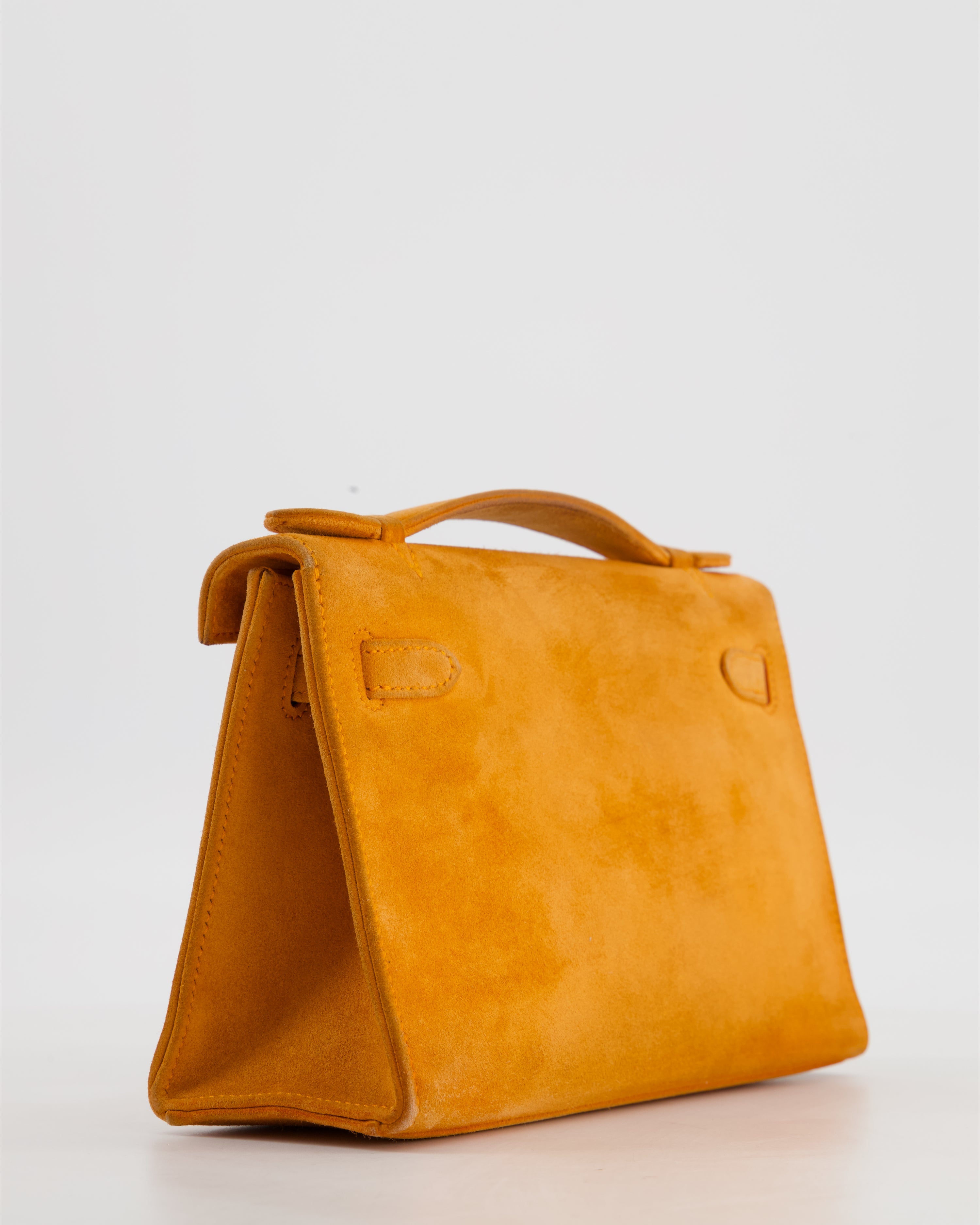 *SUPER RARE VINTAGE* Hermès Vintage Mini Kelly Pochette Bag in Orange Veau Doblis Leather with Gold Hardware