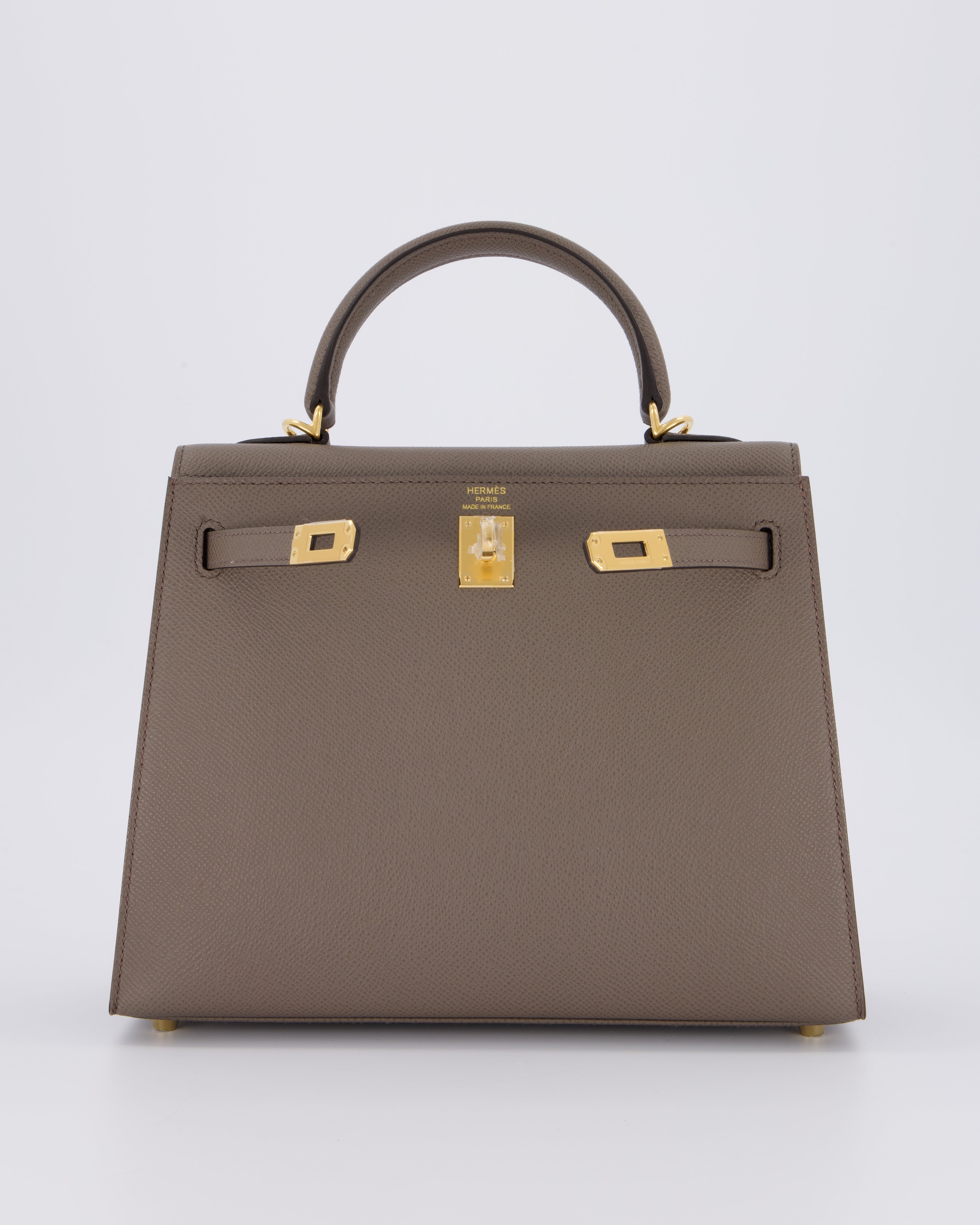 *RARE* Hermès Kelly 25 Sellier Bag in Gris Etain Epsom Leather with Gold Hardware
