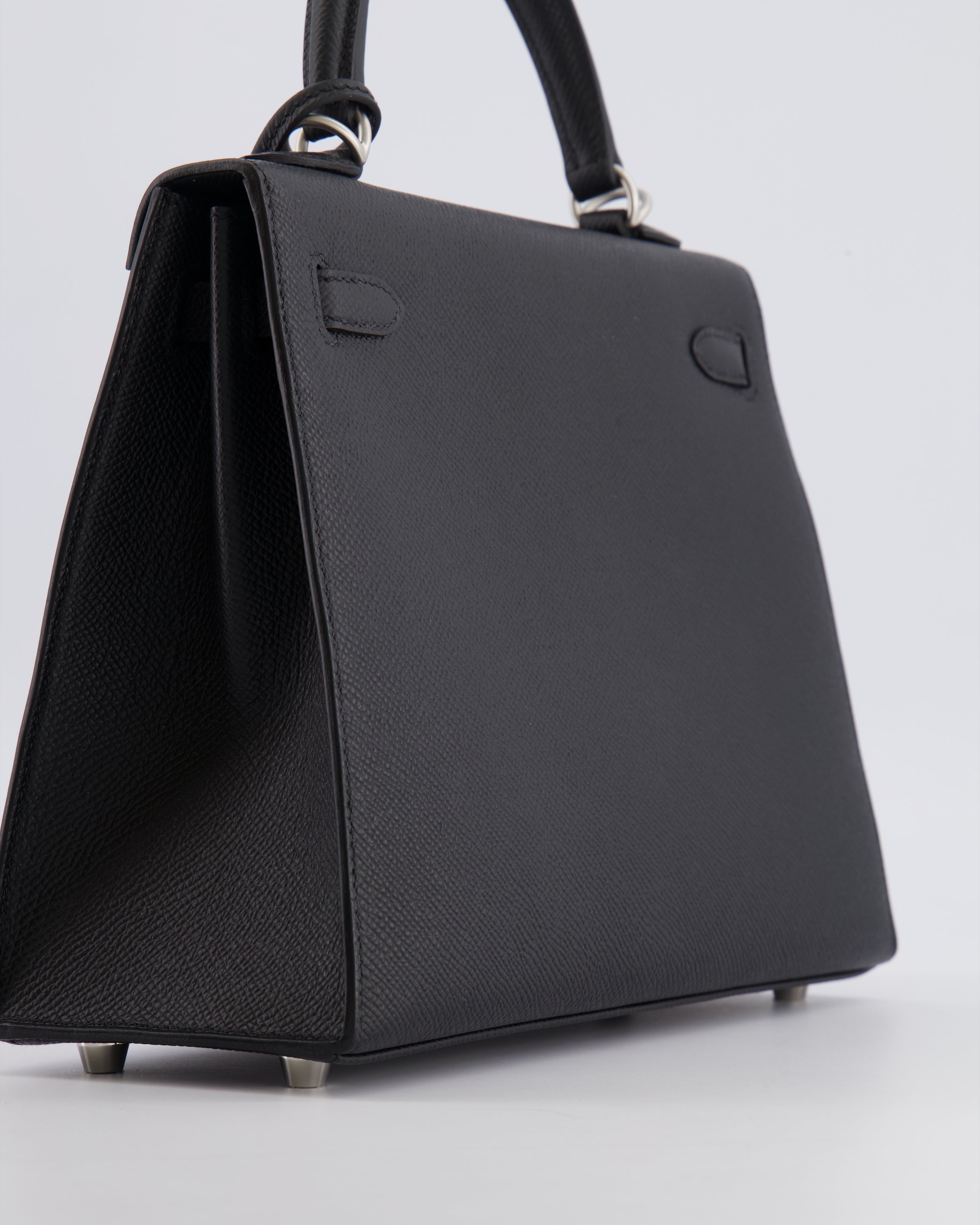 Hermès HSS Kelly 25 Sellier Bag in Noir Epsom Leather and Bleu Zellige Interior with Brushed Palladium Hardware
