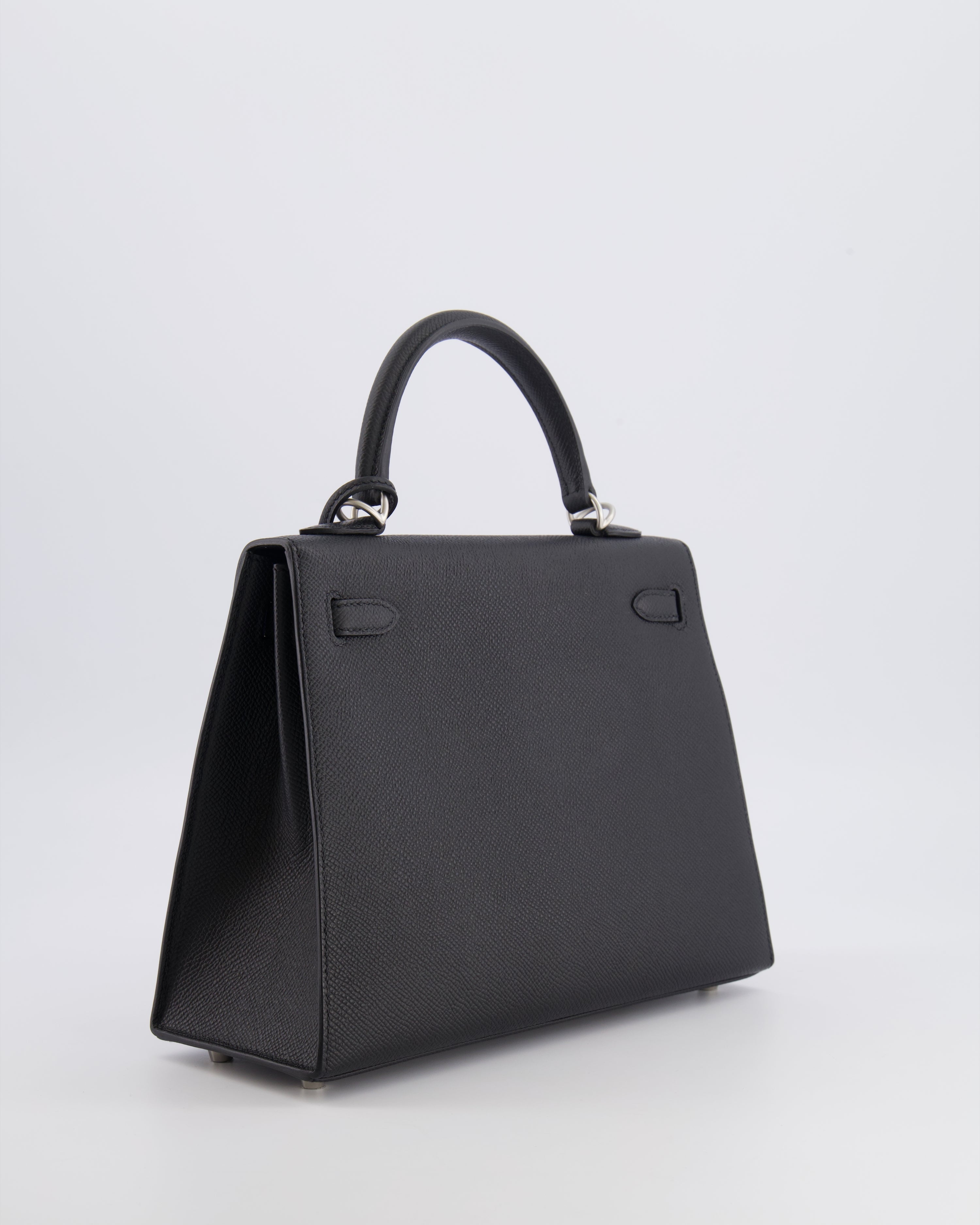 Hermès HSS Kelly 25 Sellier Bag in Noir Epsom Leather and Bleu Zellige Interior with Brushed Palladium Hardware