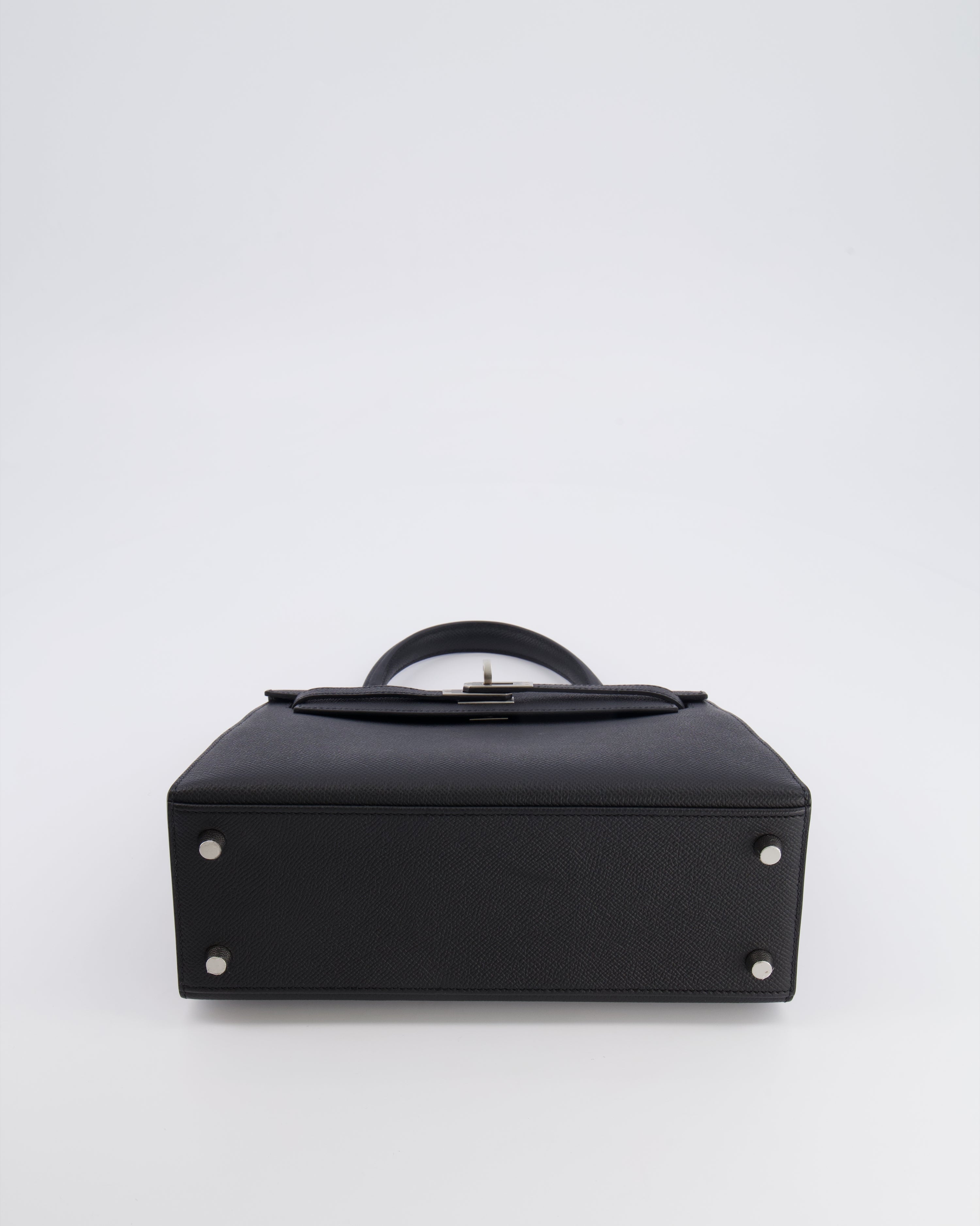 Hermès HSS Kelly 25 Sellier Bag in Noir Epsom Leather and Bleu Zellige Interior with Brushed Palladium Hardware