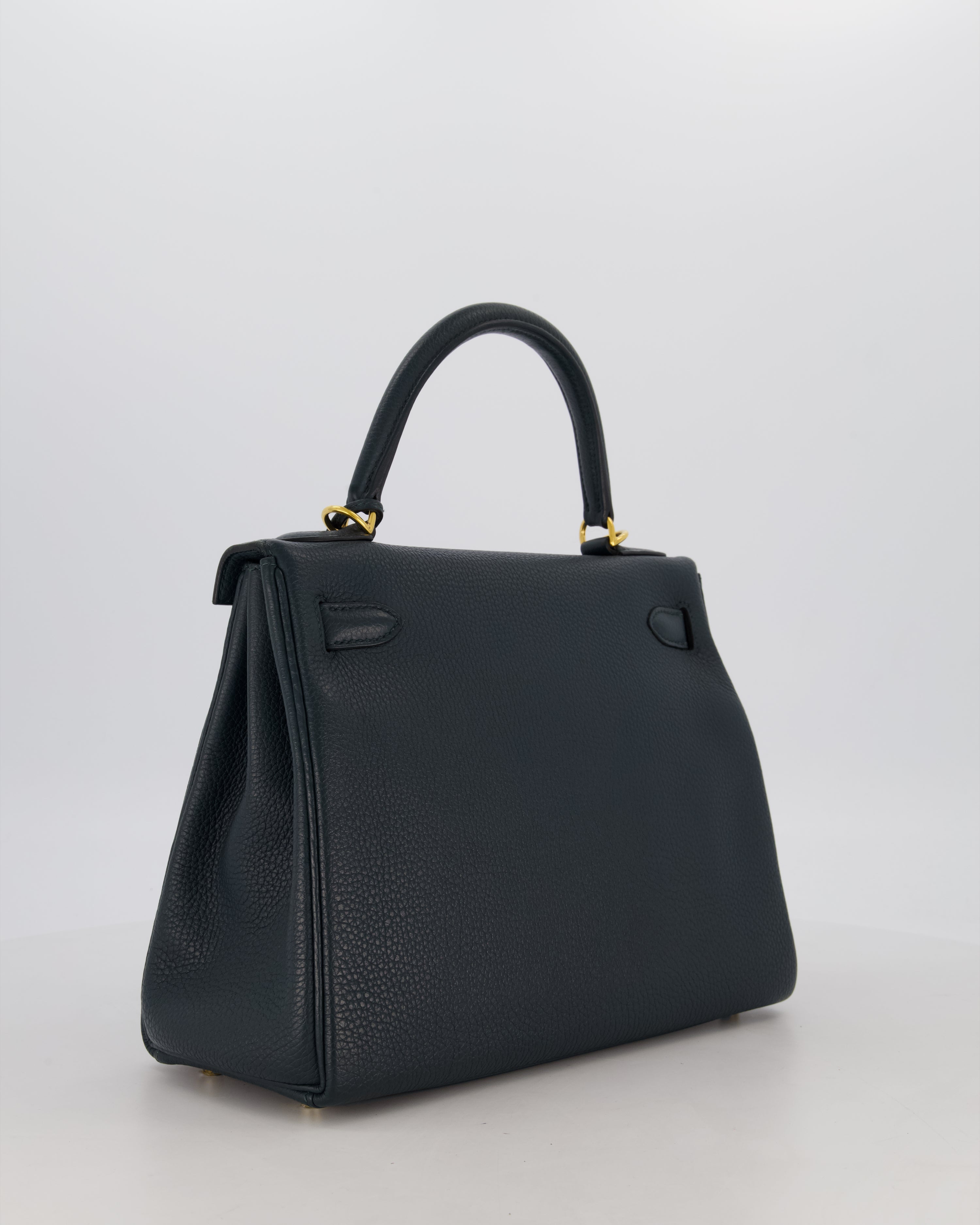 Hermès Kelly 28 Retourne Bag in Vert Cypress Togo Leather with Gold Hardware