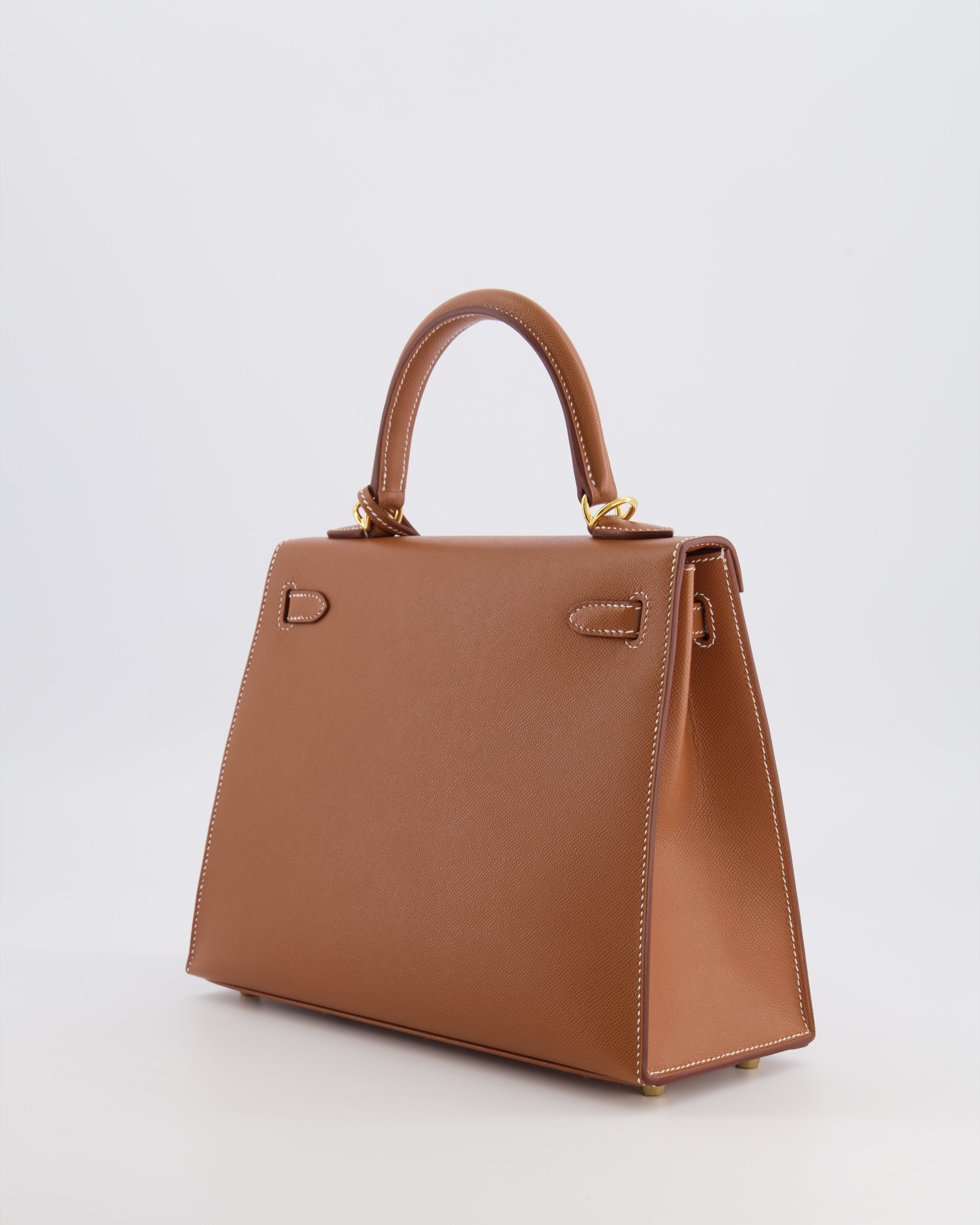 Hermès Kelly 25 II Sellier Bag in Gold Madame Leather with Gold Hardware