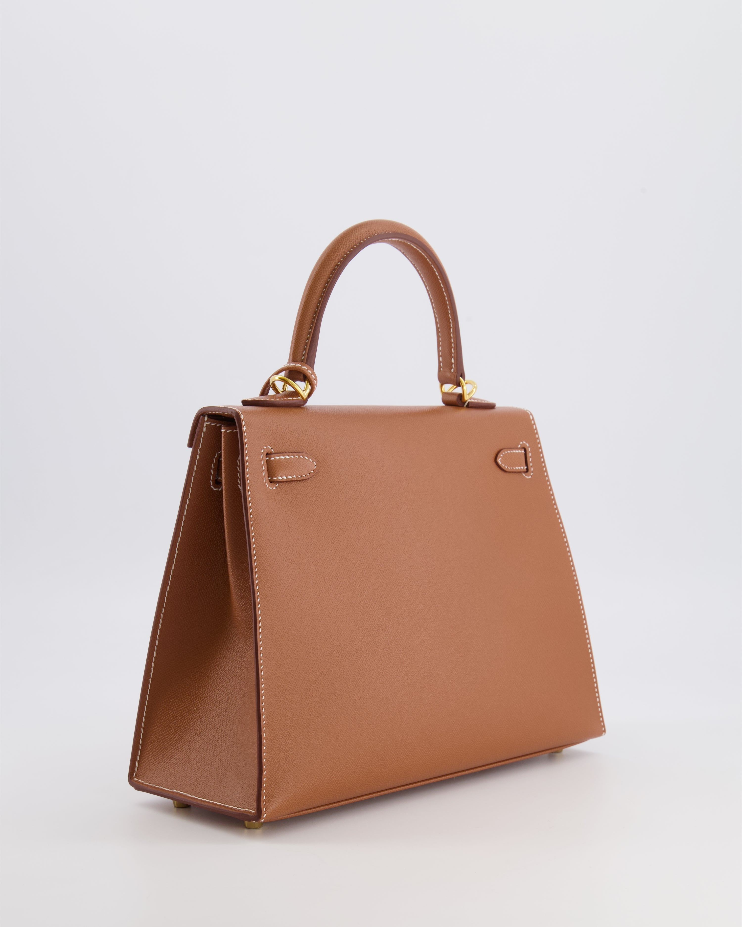Hermès Kelly 25 II Sellier Bag in Gold Madame Leather with Gold Hardware