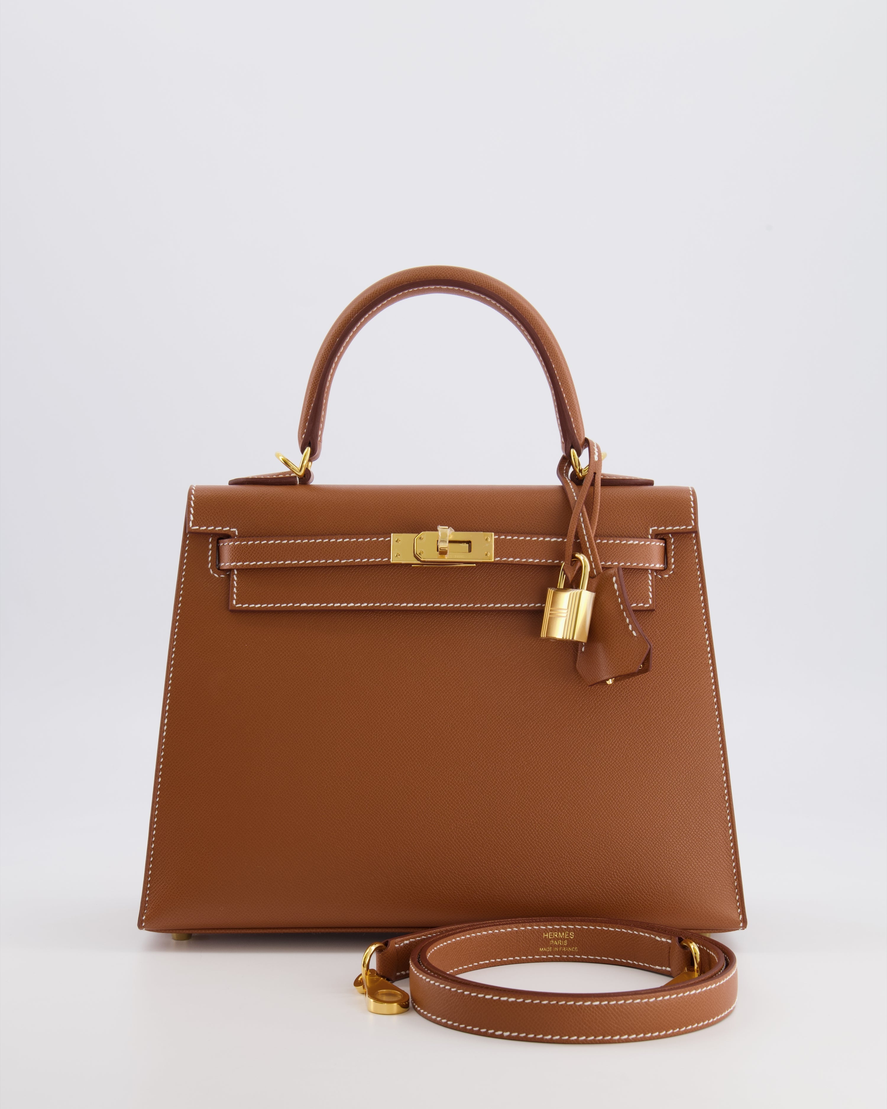 Hermès Kelly 25 II Sellier Bag in Gold Madame Leather with Gold Hardware