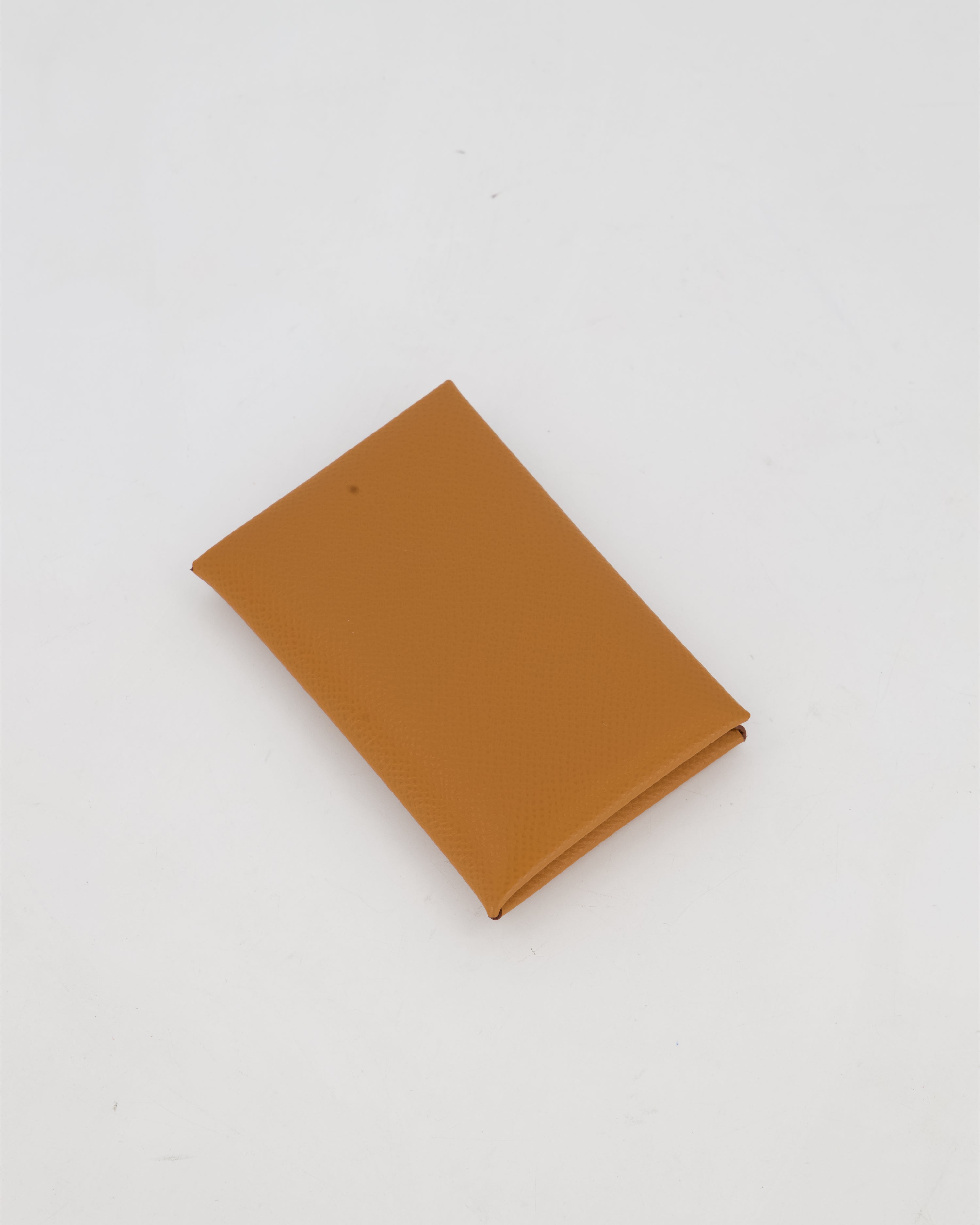 Hermès Calvi Verso Card Holder in Epsom Leather in Gold