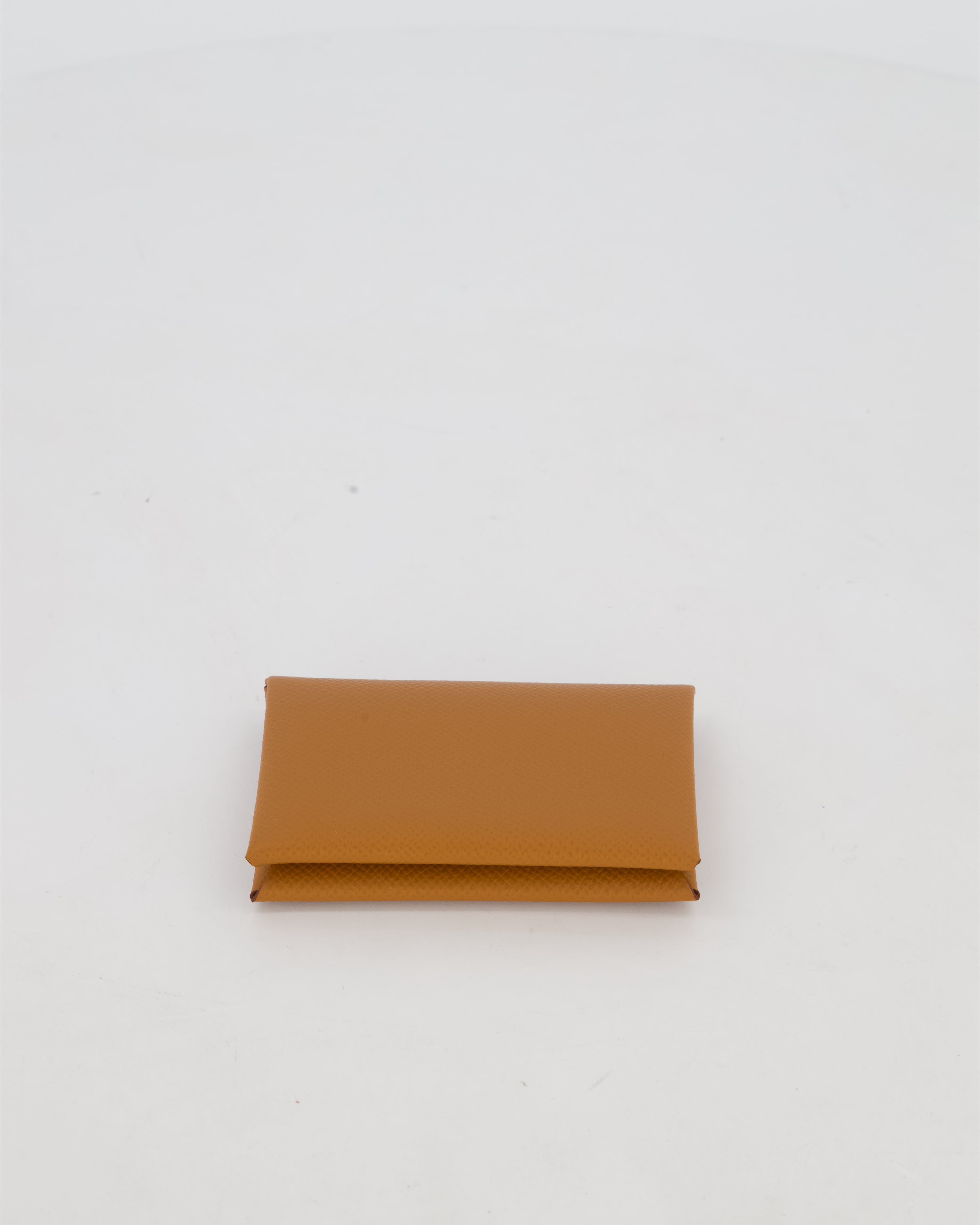 Hermès Calvi Verso Card Holder in Epsom Leather in Gold
