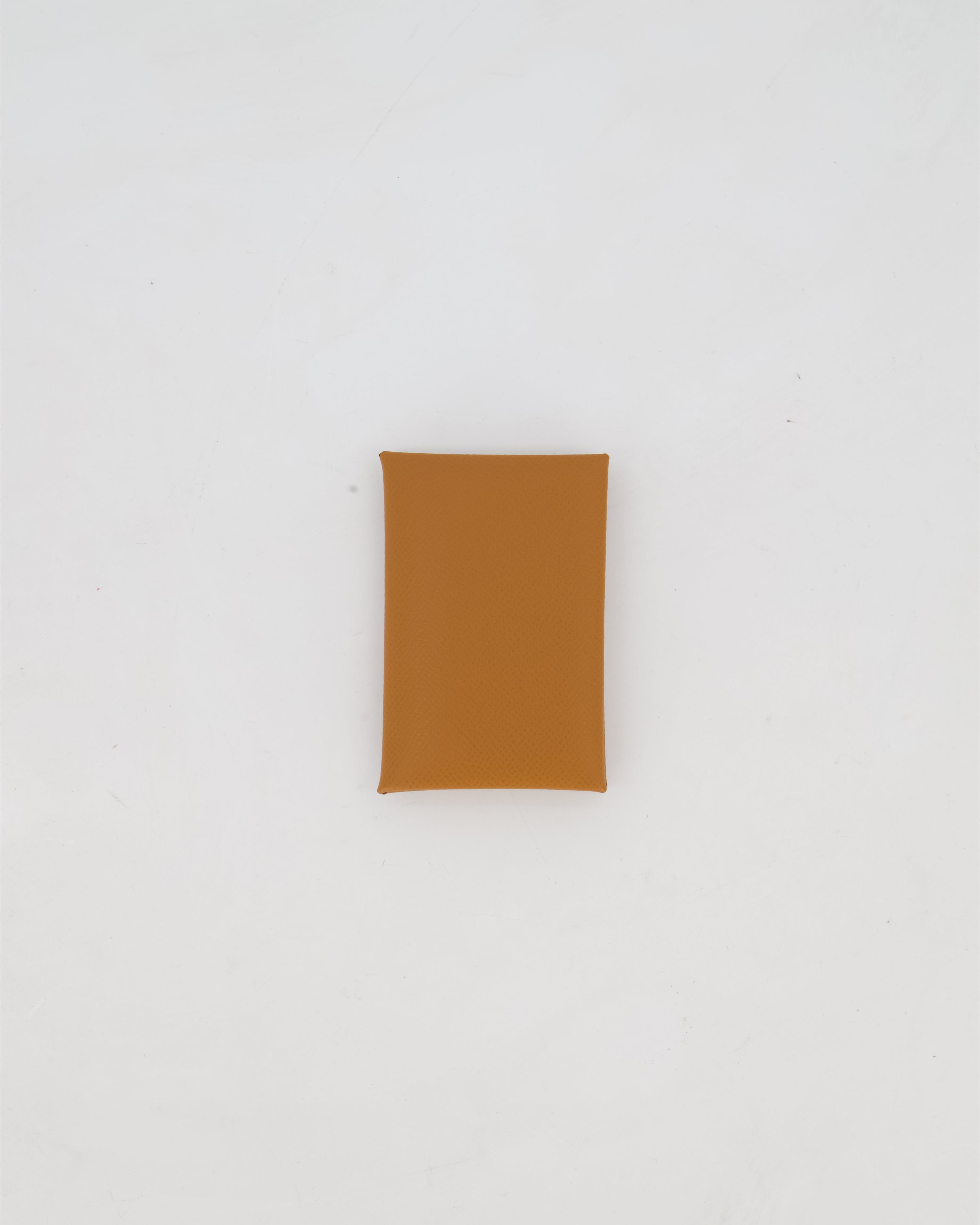 Hermès Calvi Verso Card Holder in Epsom Leather in Gold