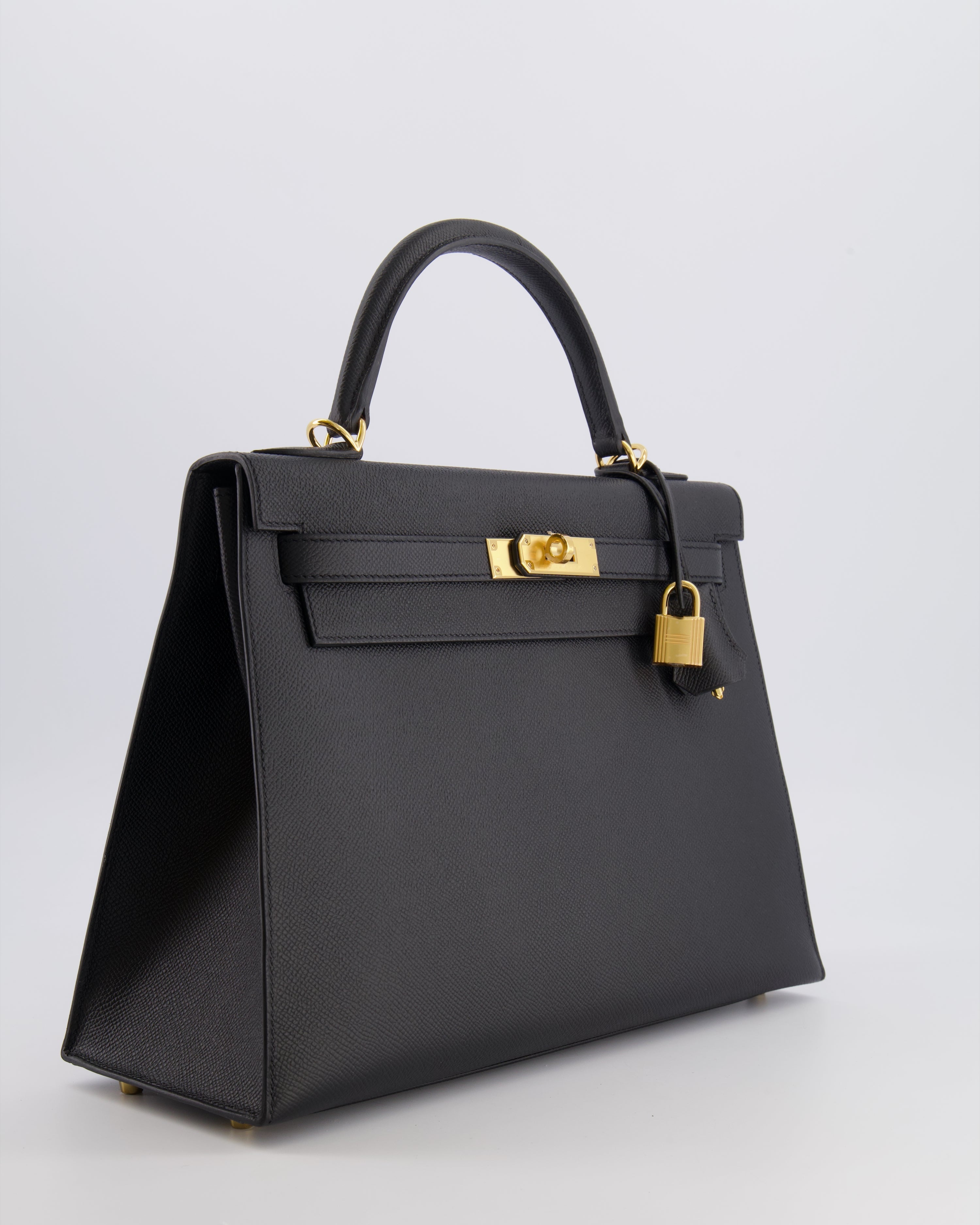 Hermès Kelly 32 Sellier Bag in Noir Epsom Leather with Gold Hardware