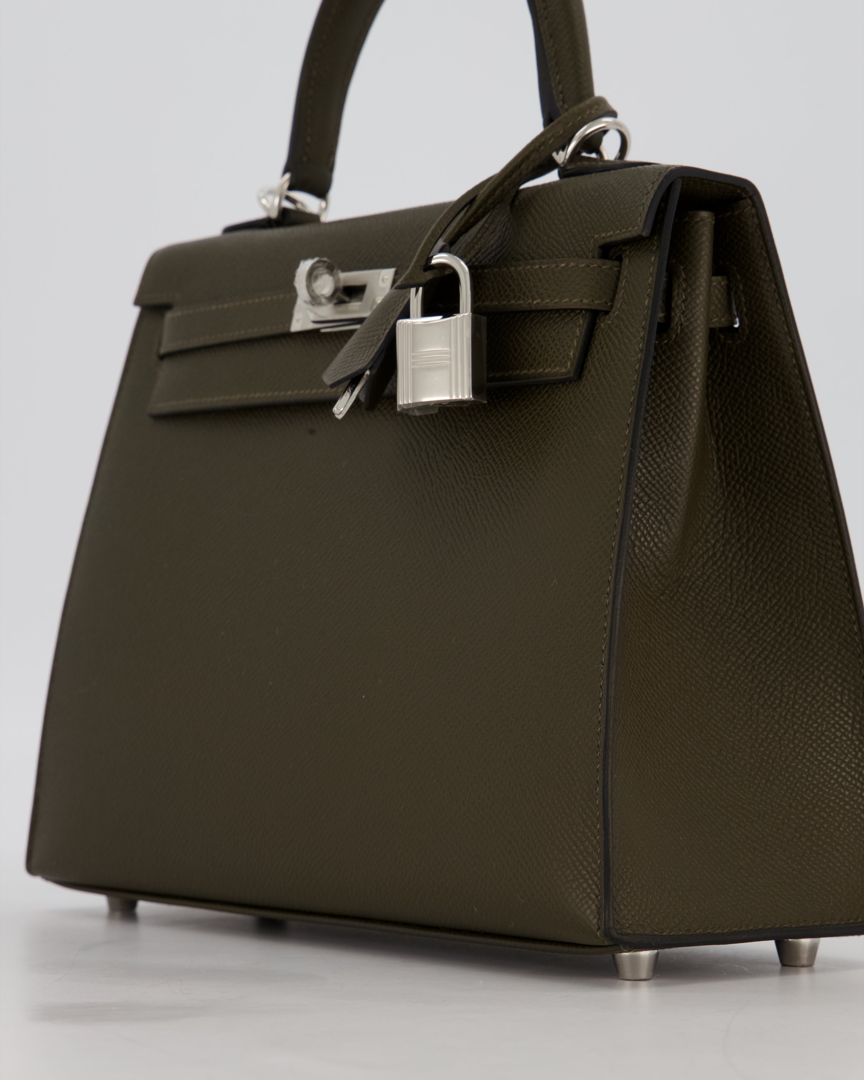 *NEW COLOUR* Hermès Kelly 25 Sellier Bag in Vert Loden Epsom Leather with Palladium Hardware