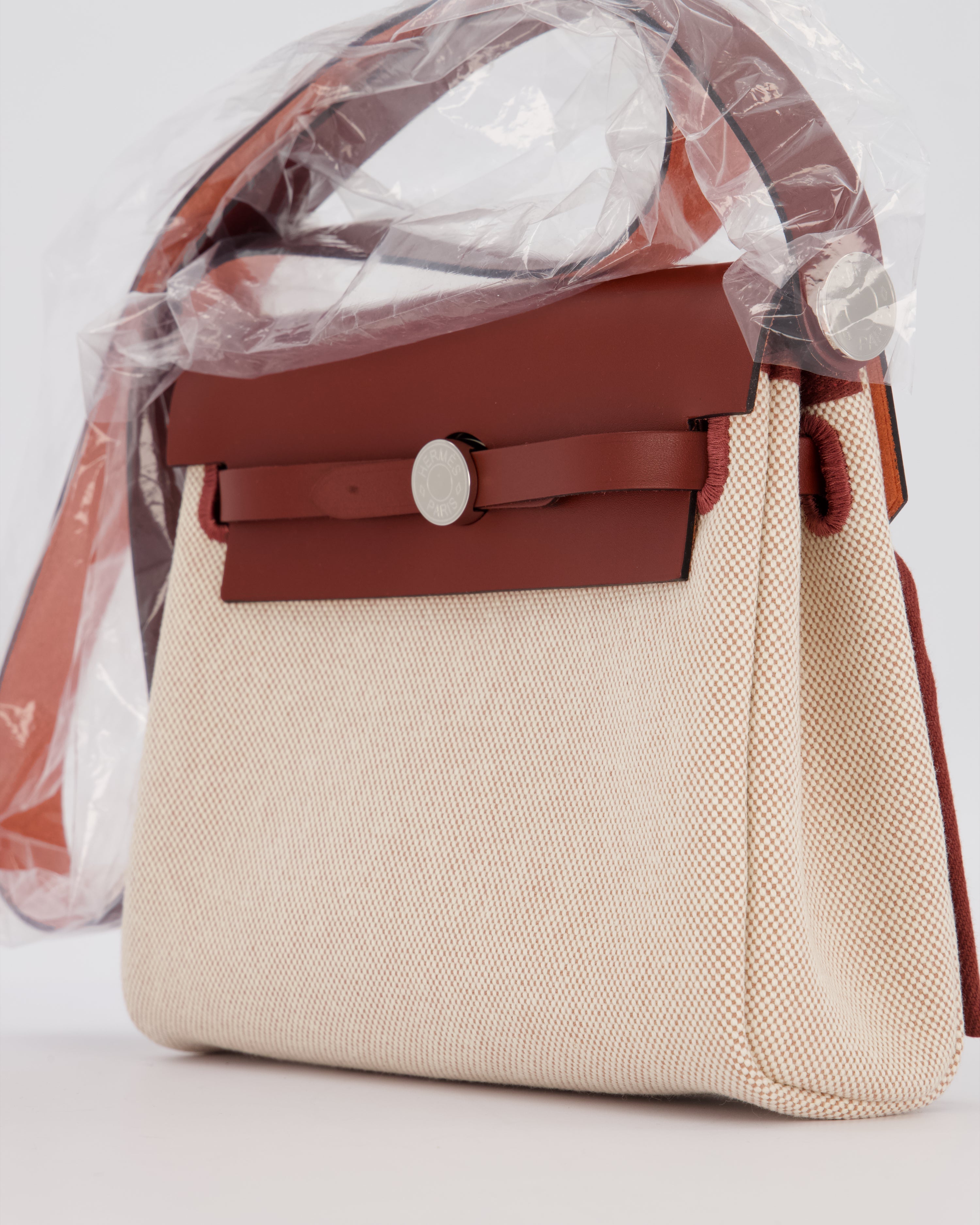 *HOT & RARE* Hermès Mini Herbag Zip 20 Bag in Rouge H Vache Hunter Leather & Ecru/Beige Viking Canvas with Palladium Hardware