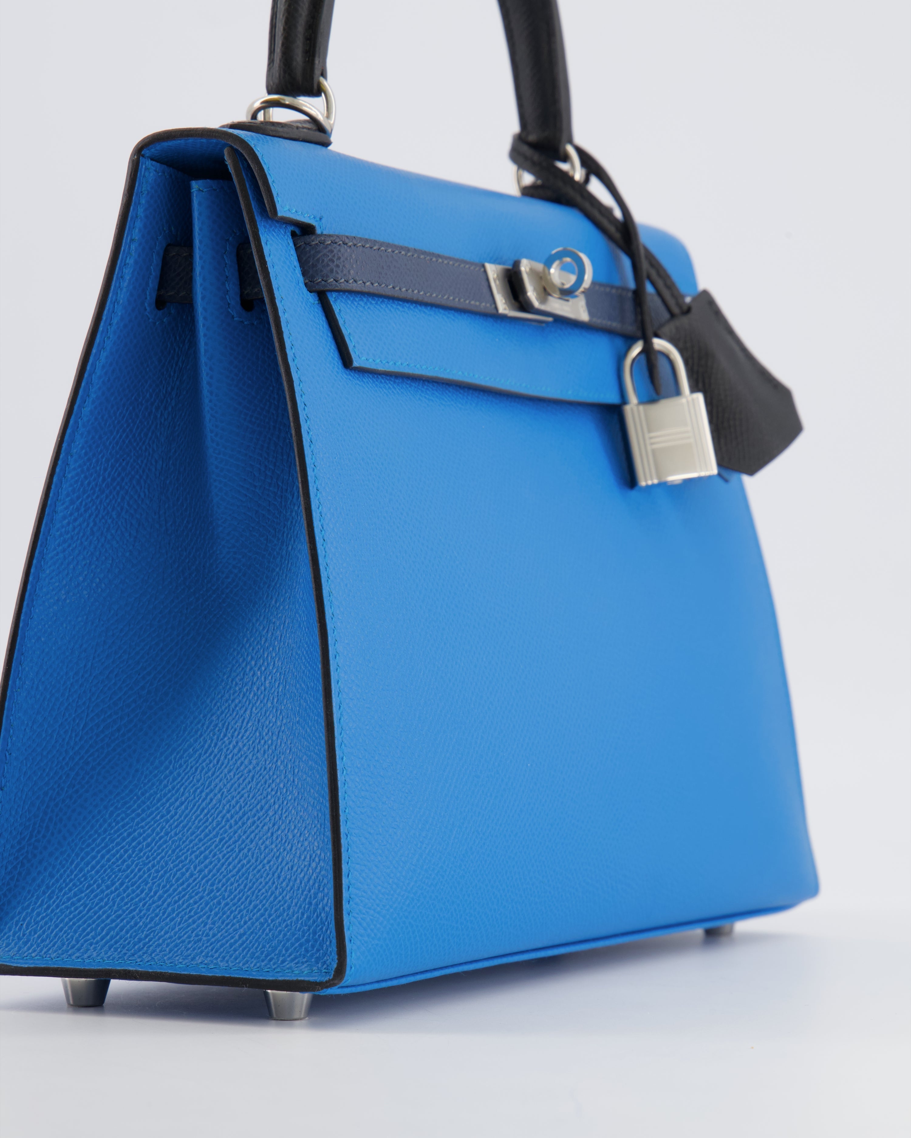 Hermès Kelly II Tricolour 25 Sellier Bag in Bleu Zanzibar, Bleu De Prusse and Noir Epsom Leather with Palladium Hardware